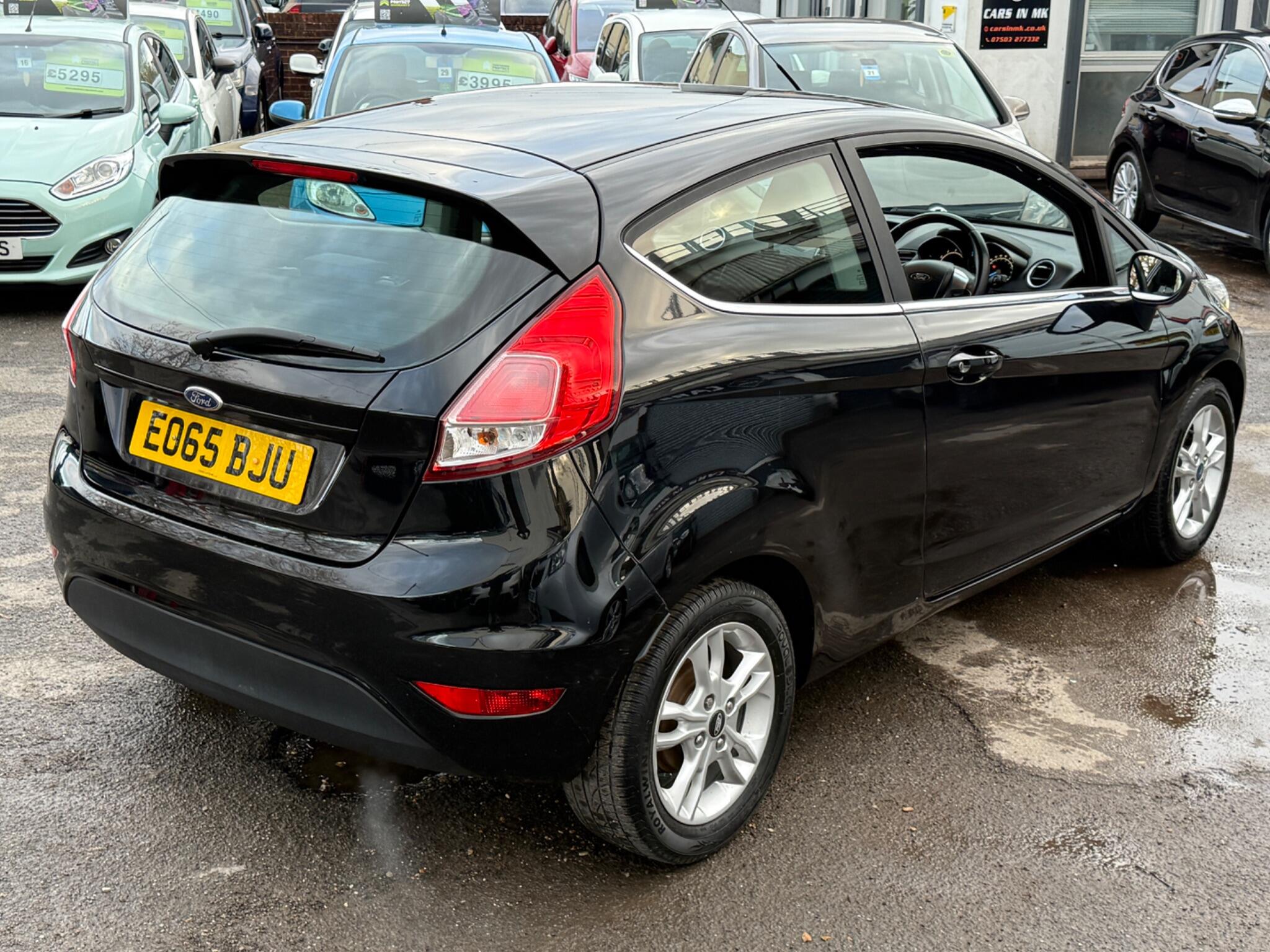 Ford Fiesta - Image 19