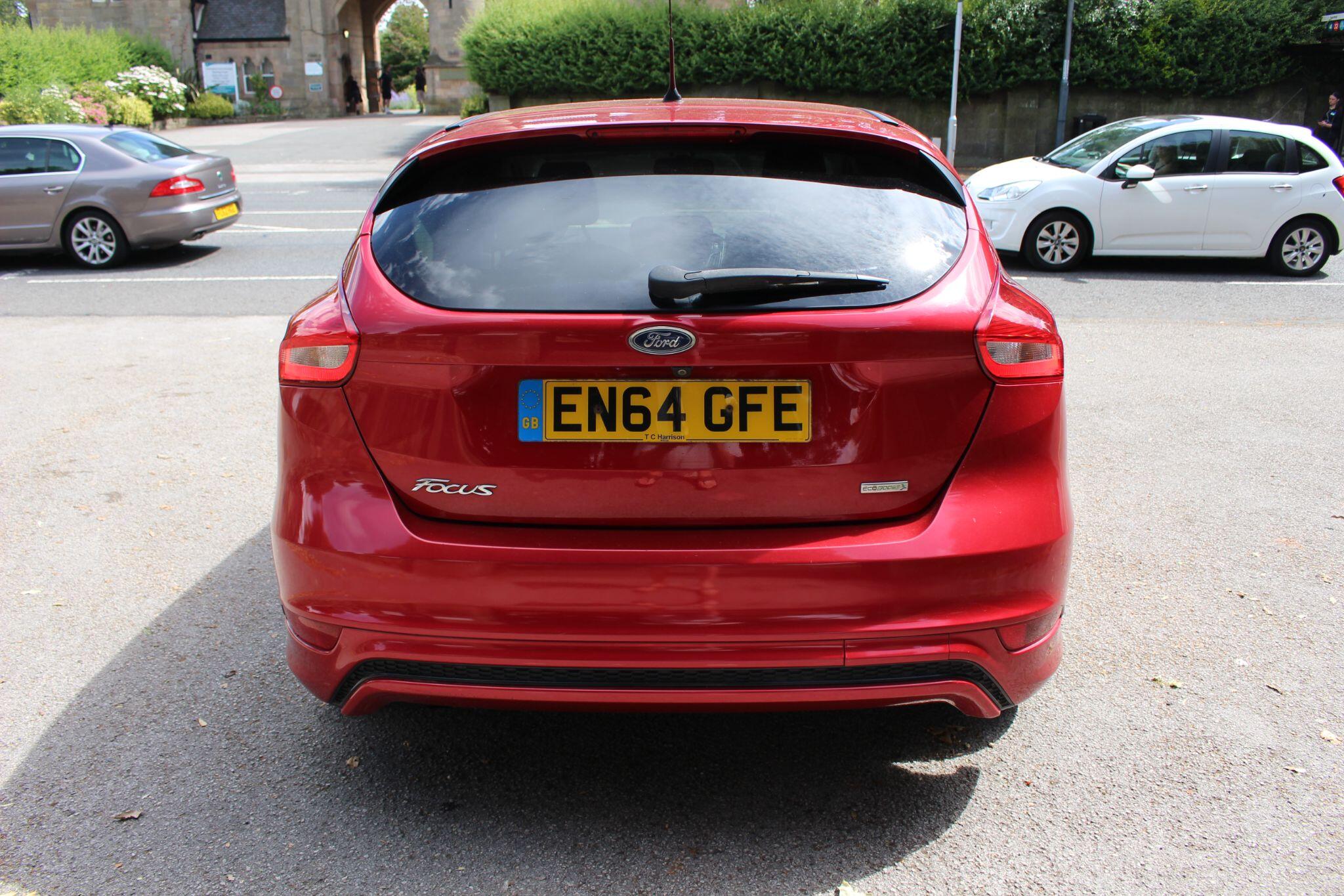 Ford Focus view 4
