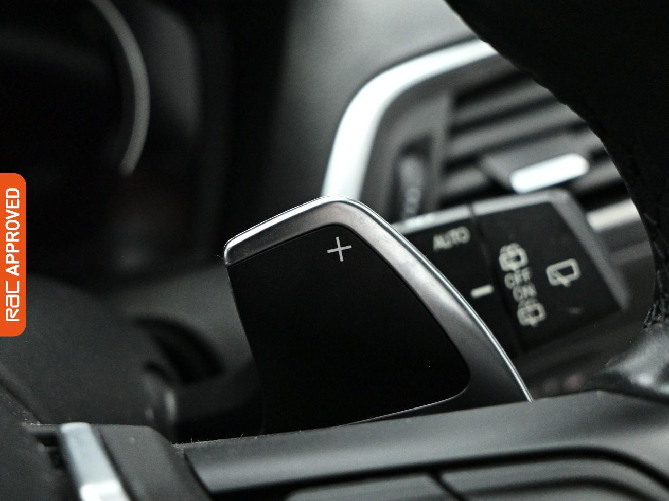 BMW 1 Series view 22