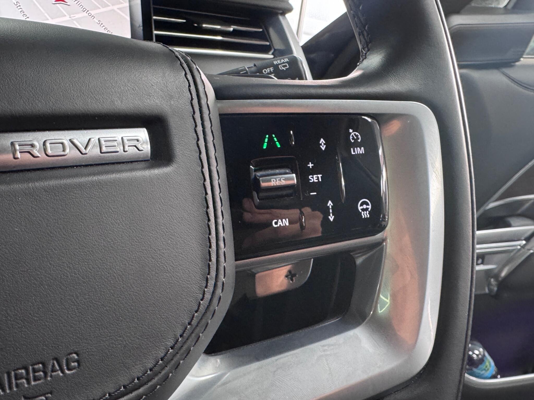 Land Rover Range Rover view 53