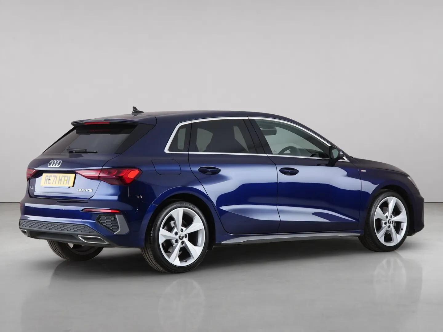 Audi A3 view 6