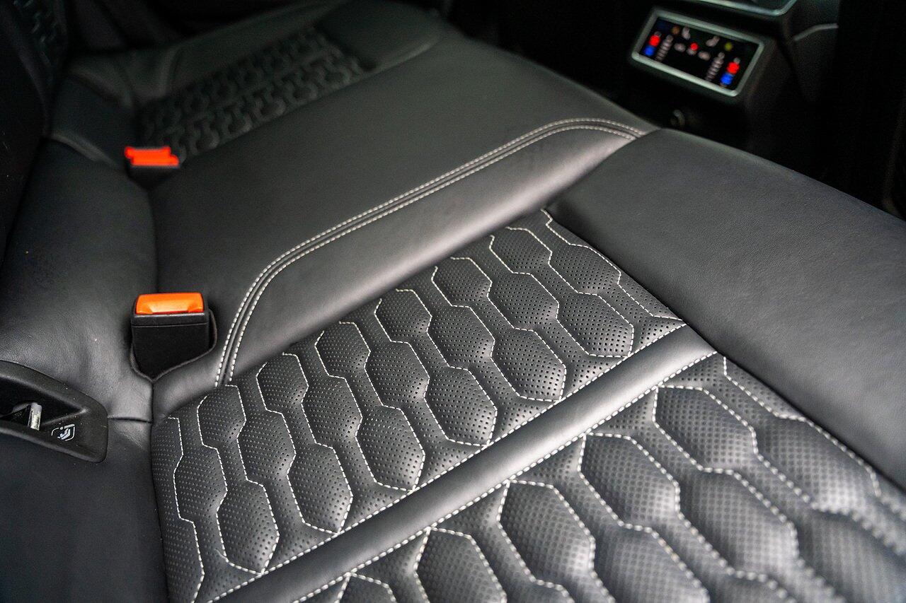 Audi RS6 view 67