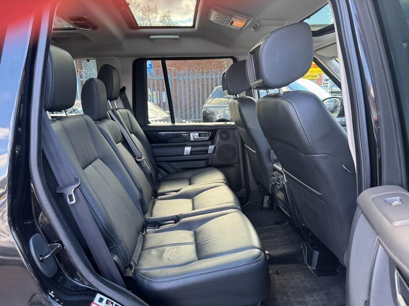 Land Rover Discovery view 60