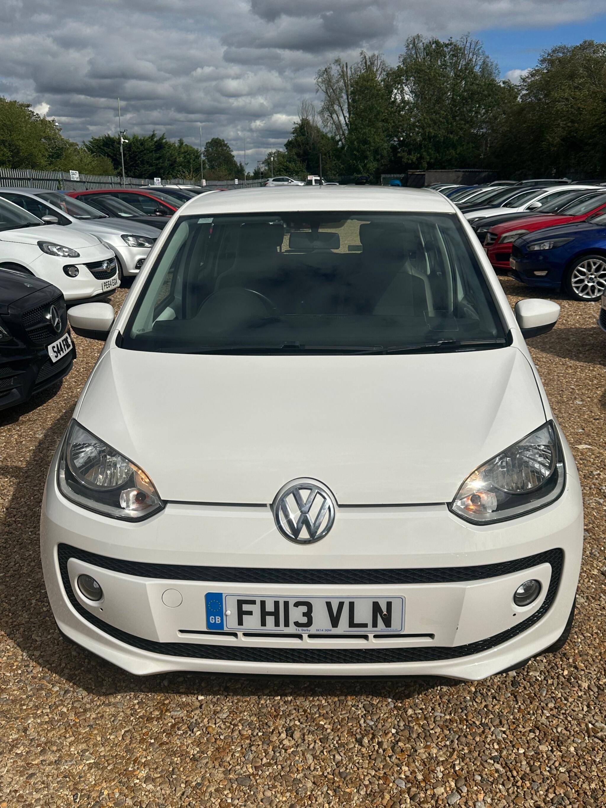 Volkswagen up! view 2
