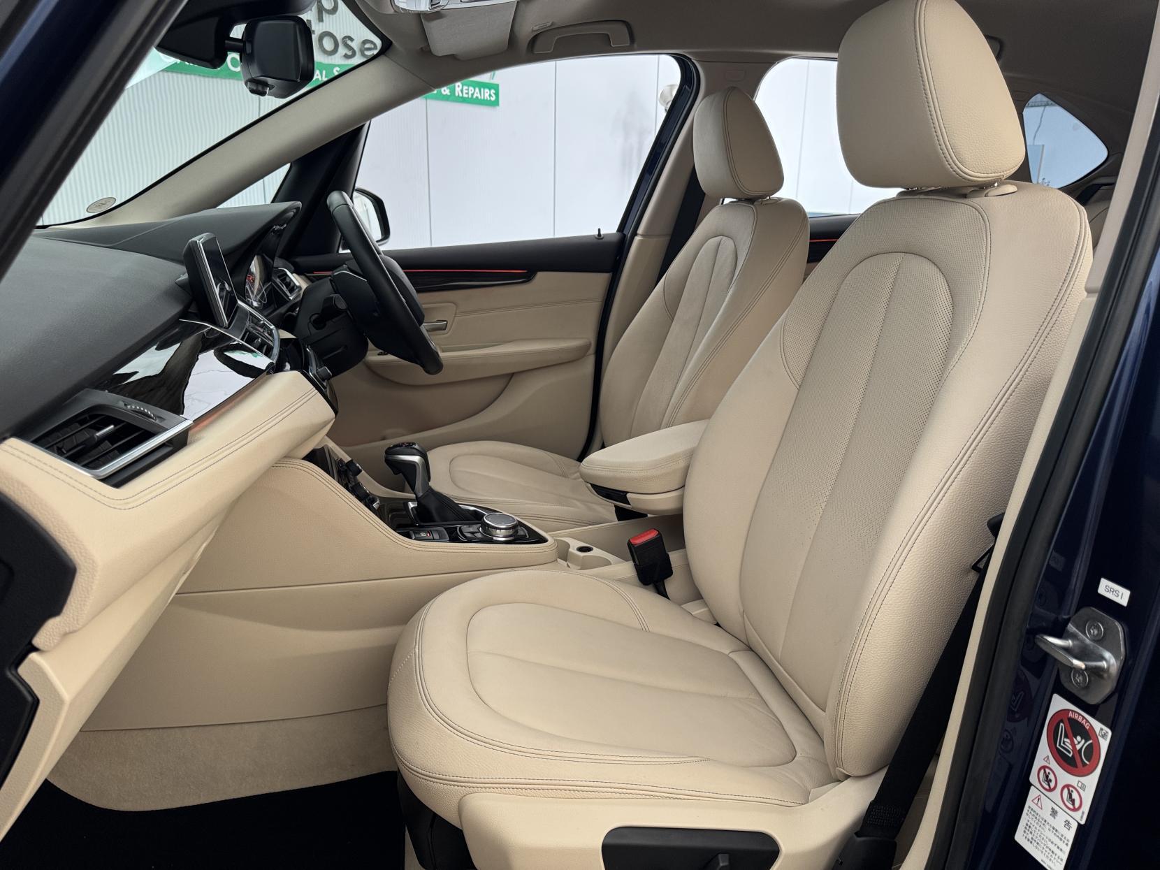 BMW 2 Series Active Tourer view 52