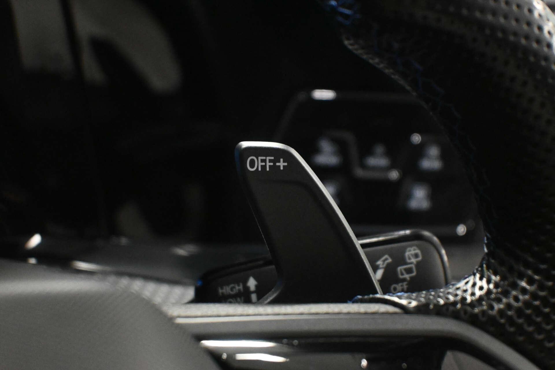 Volkswagen Golf view 40