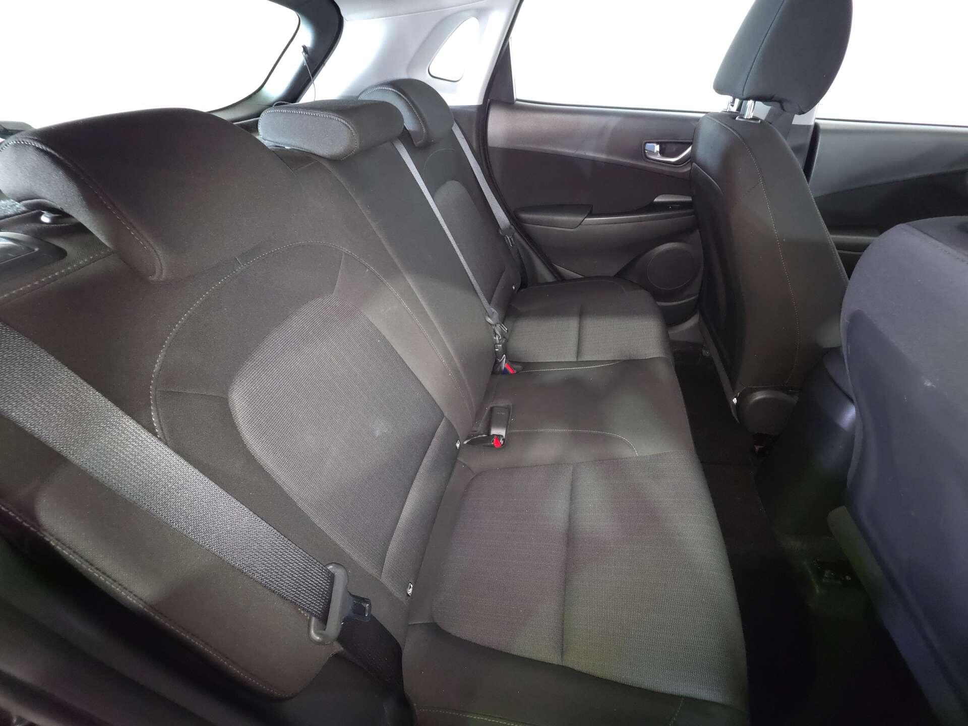 Hyundai Kona view 47