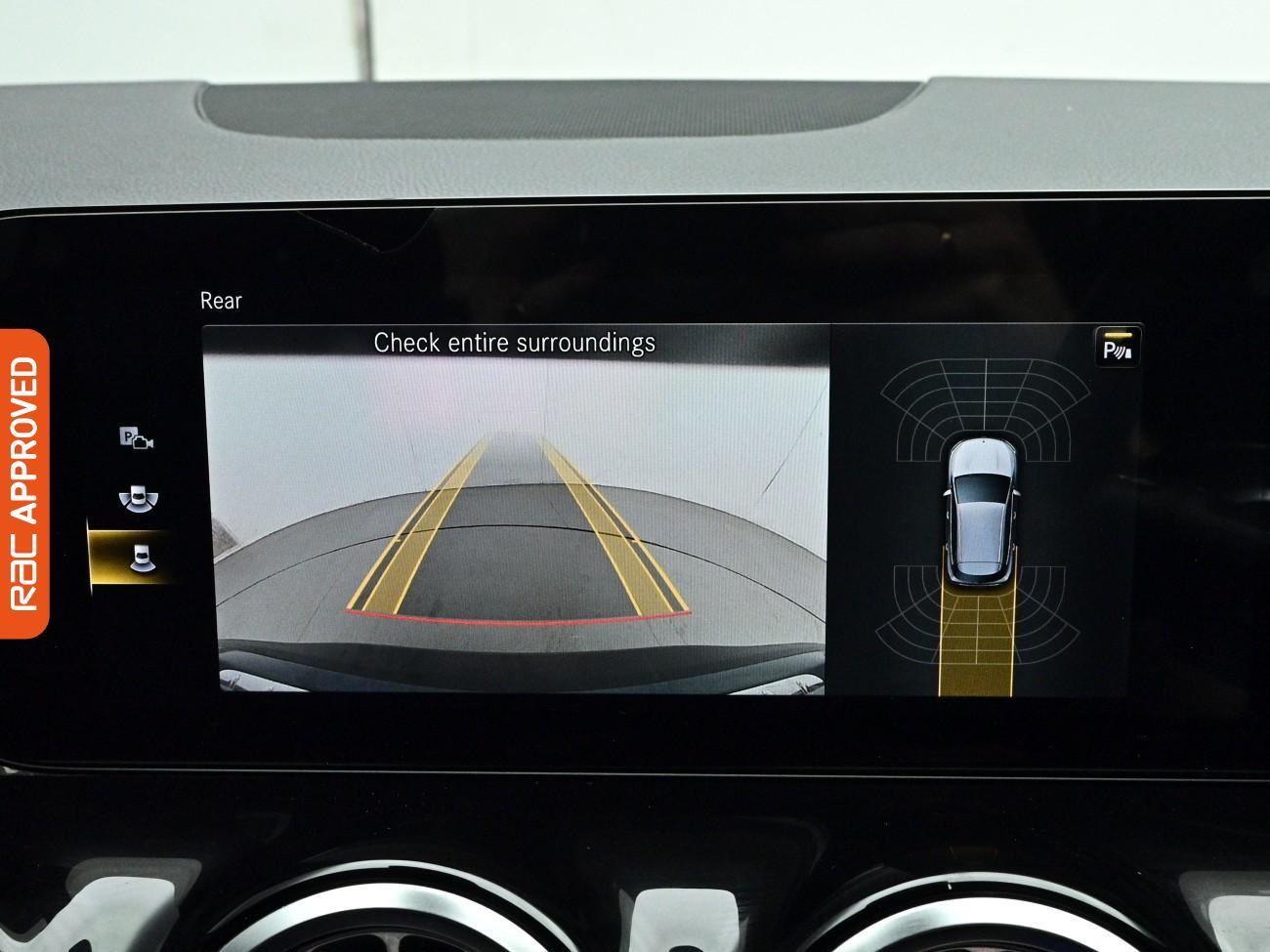 Mercedes-Benz Eqa view 19