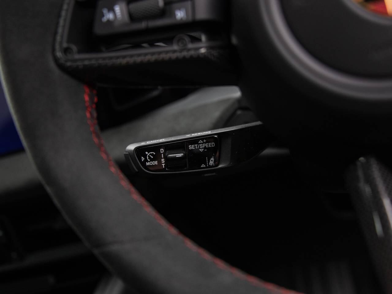 Porsche Macan view 48