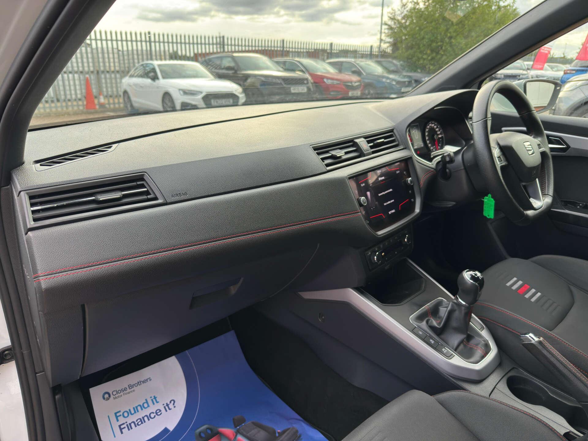Seat Arona view 36