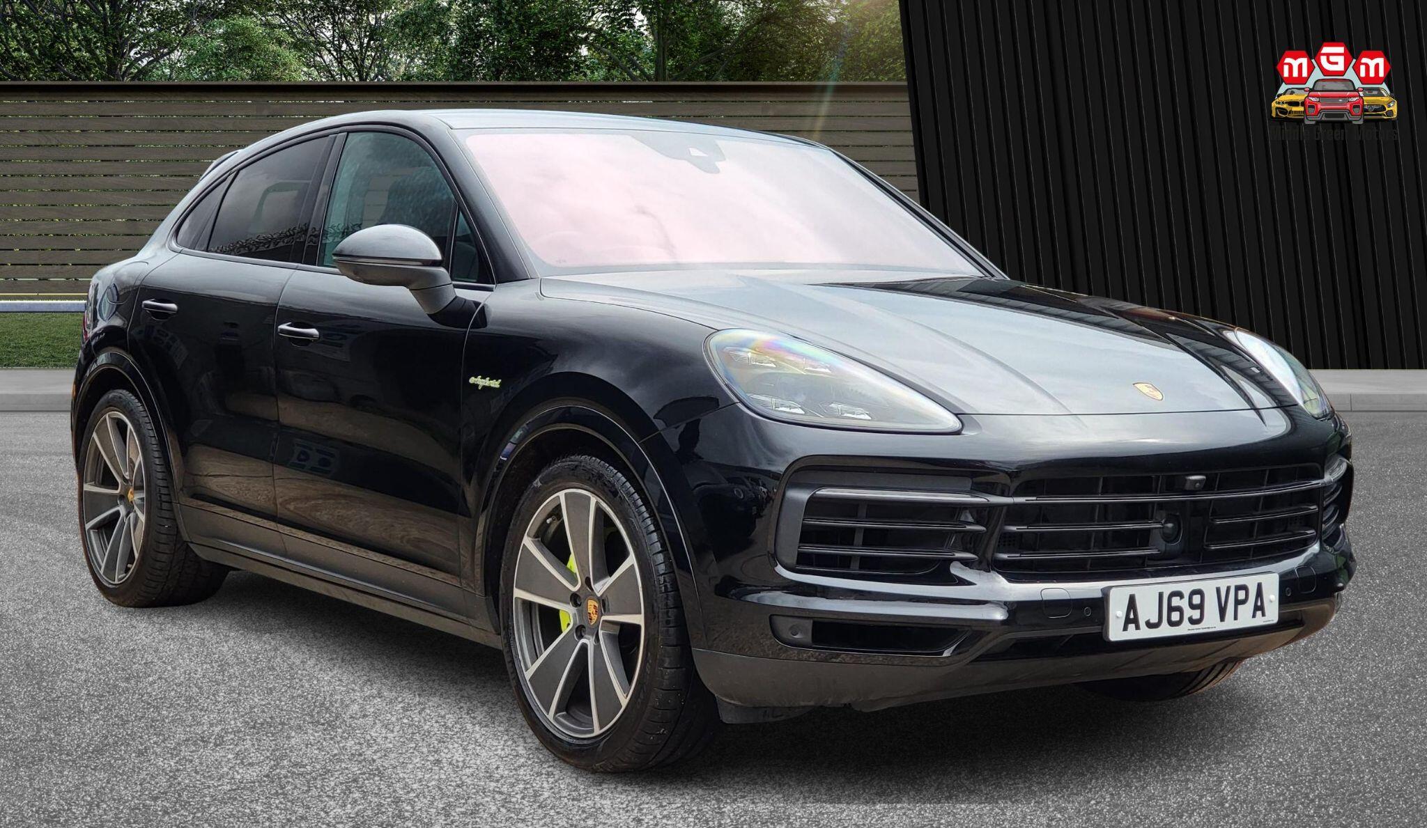 Porsche Cayenne view 9