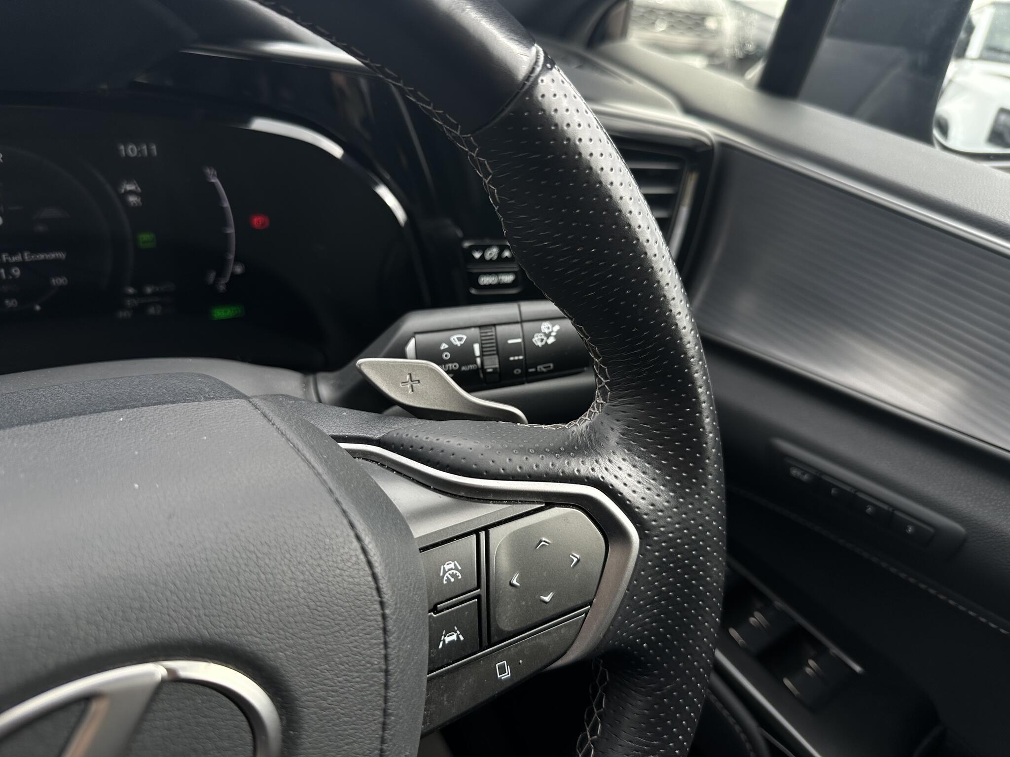 Lexus NX view 12