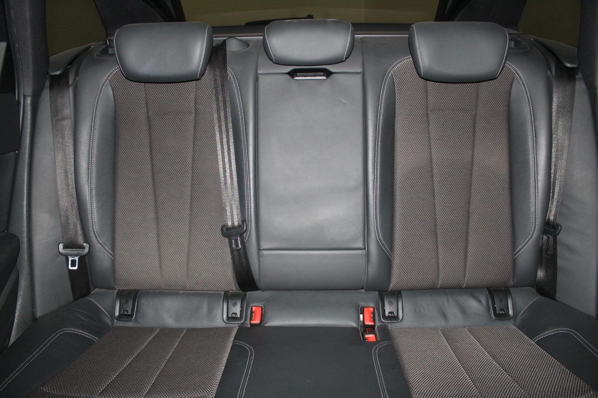 Audi A4 view 52