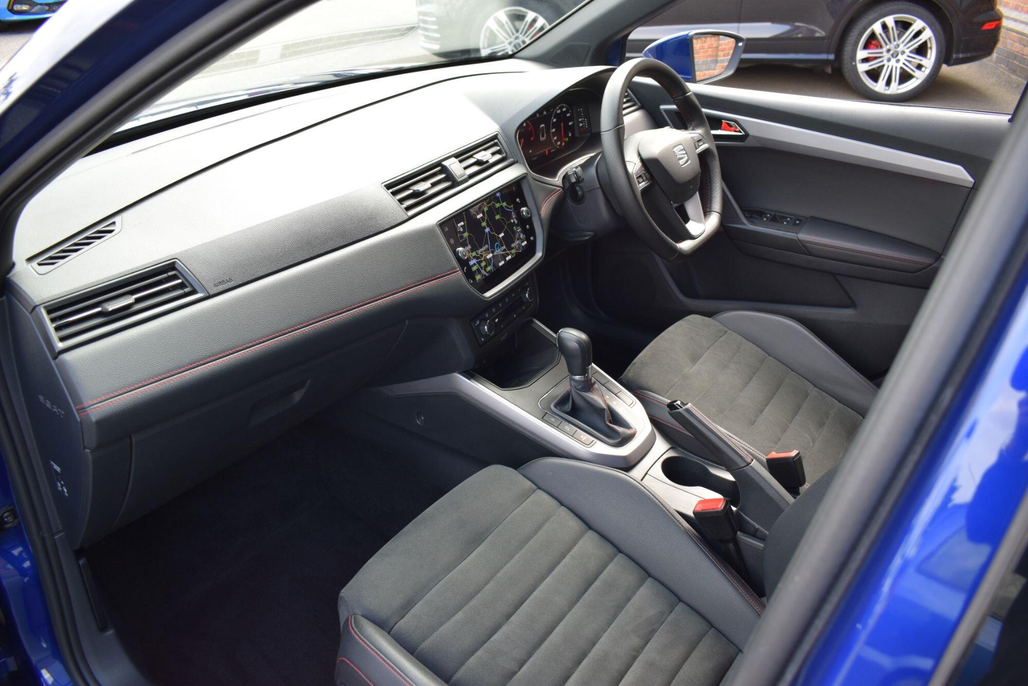 Seat Arona view 32