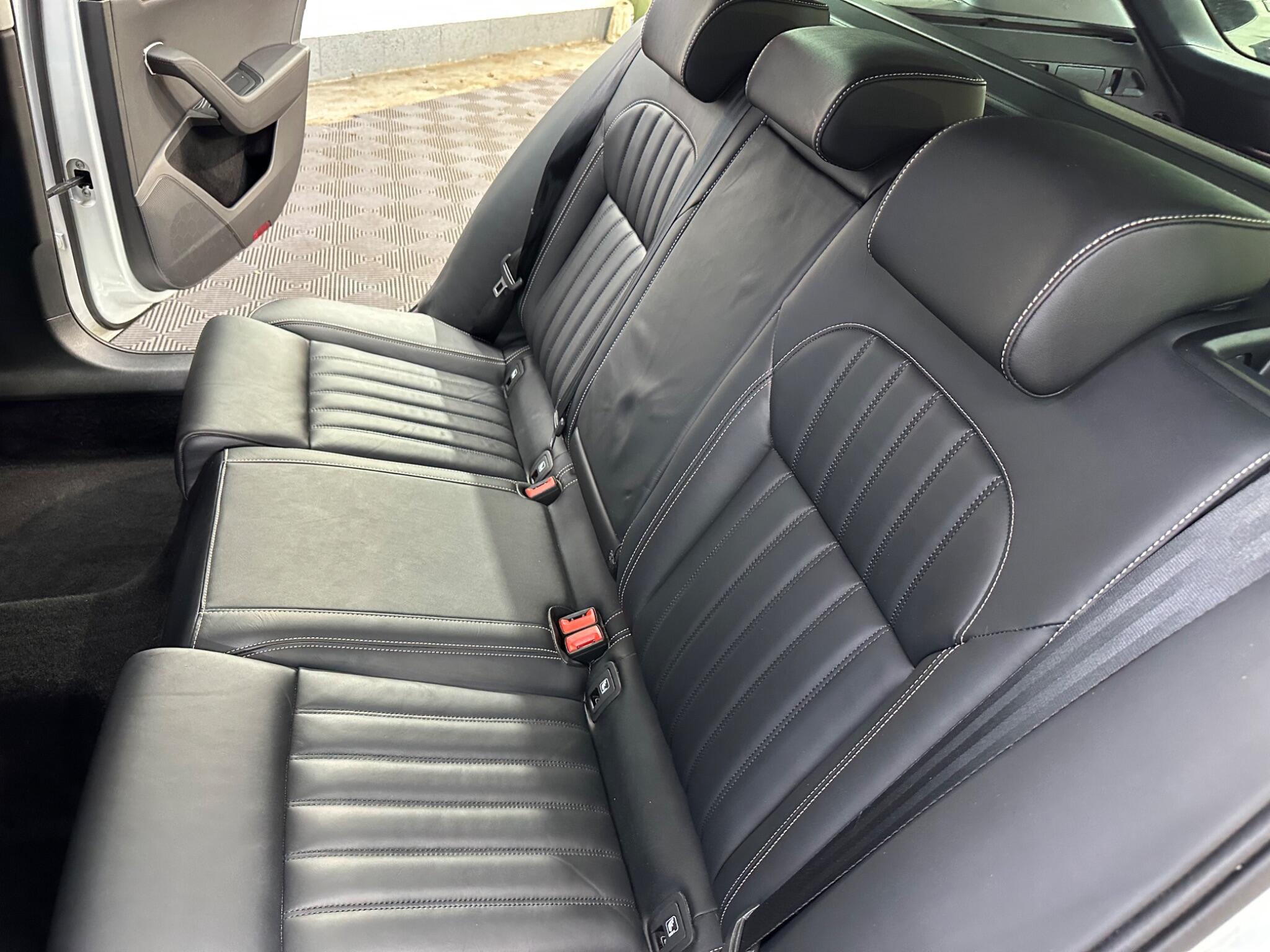 Skoda Superb view 51