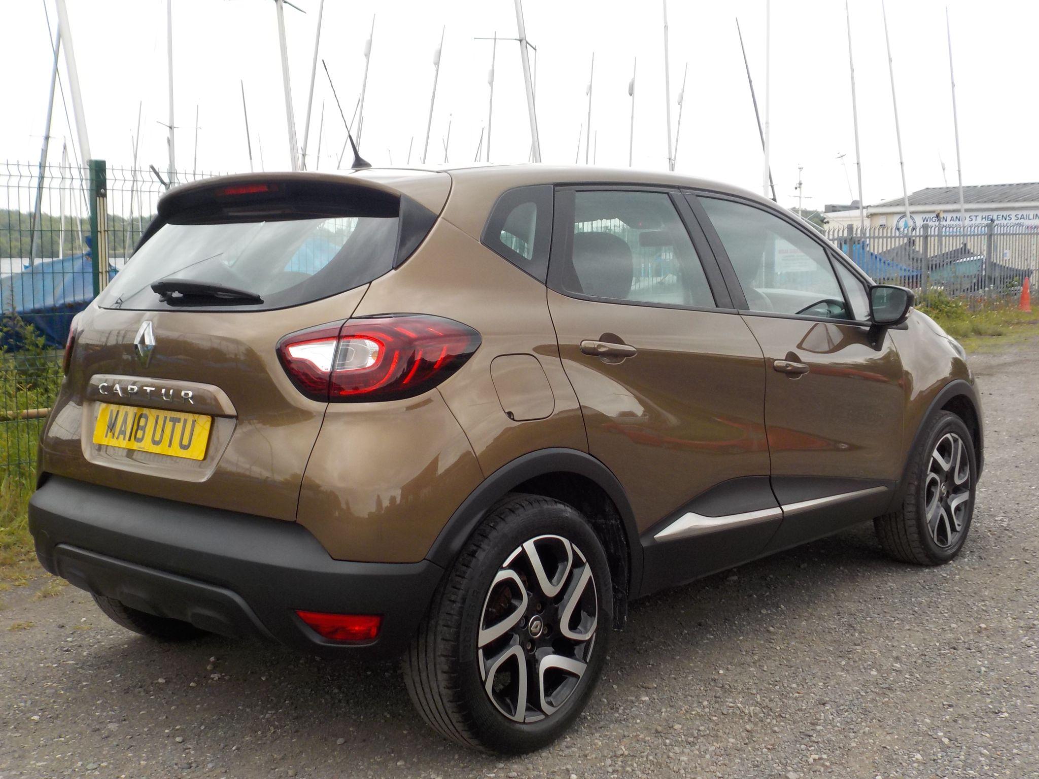 Renault Captur 0.9 TCe ENERGY Dynamique Nav Euro 6 (s/s) 5dr