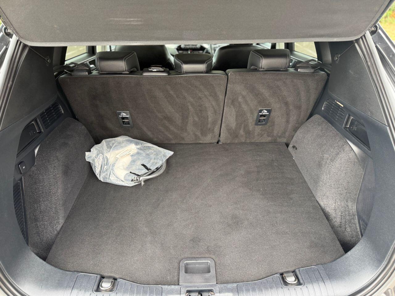 Ford Kuga view 47
