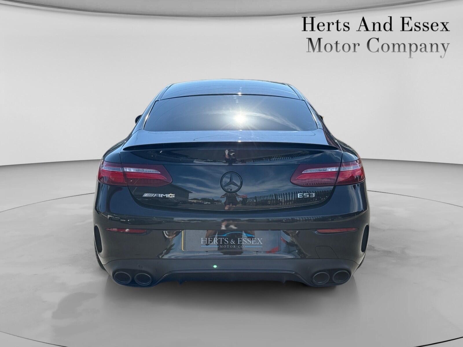 Mercedes-Benz E Class view 6