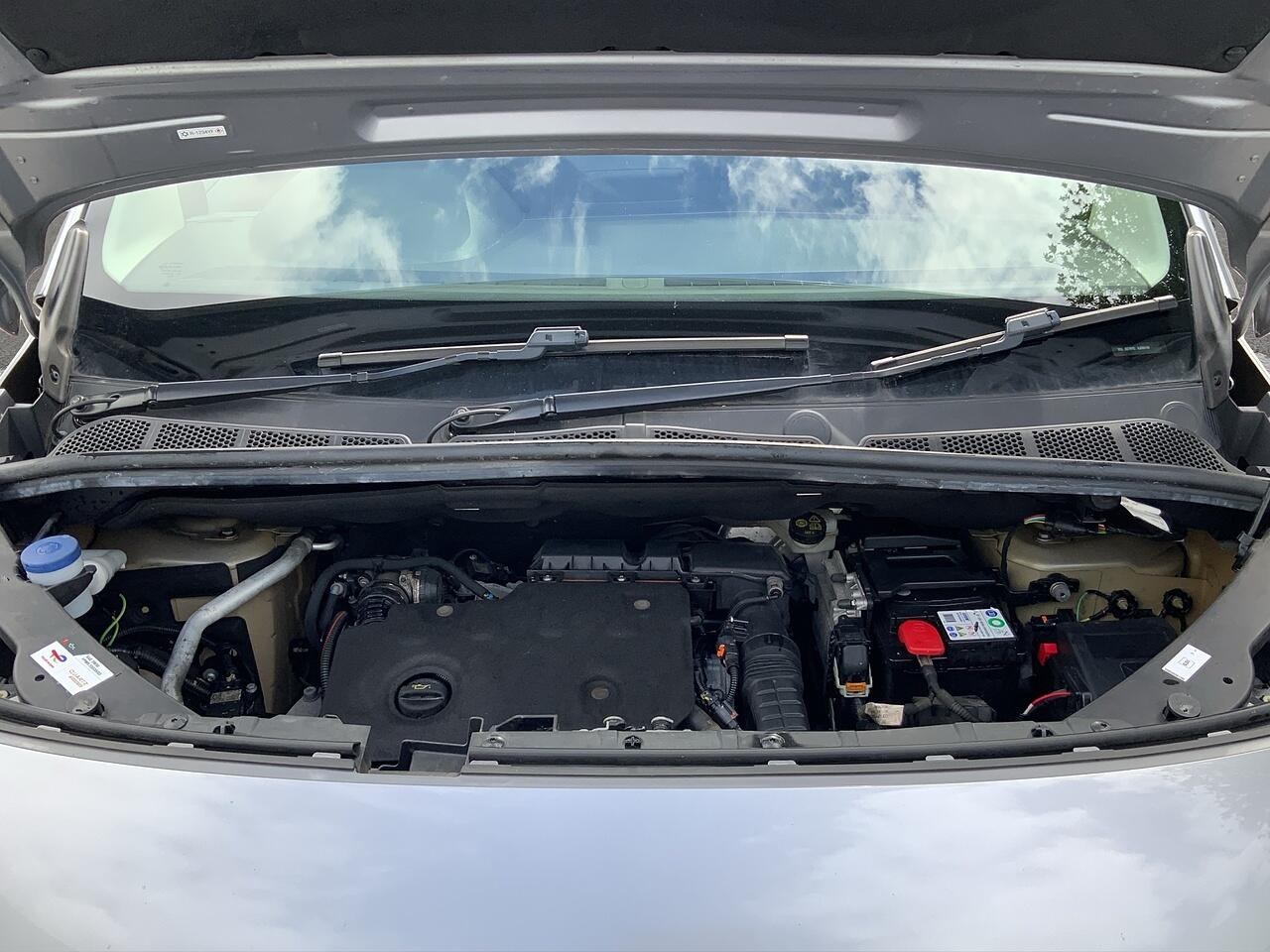 Peugeot Rifter view 20
