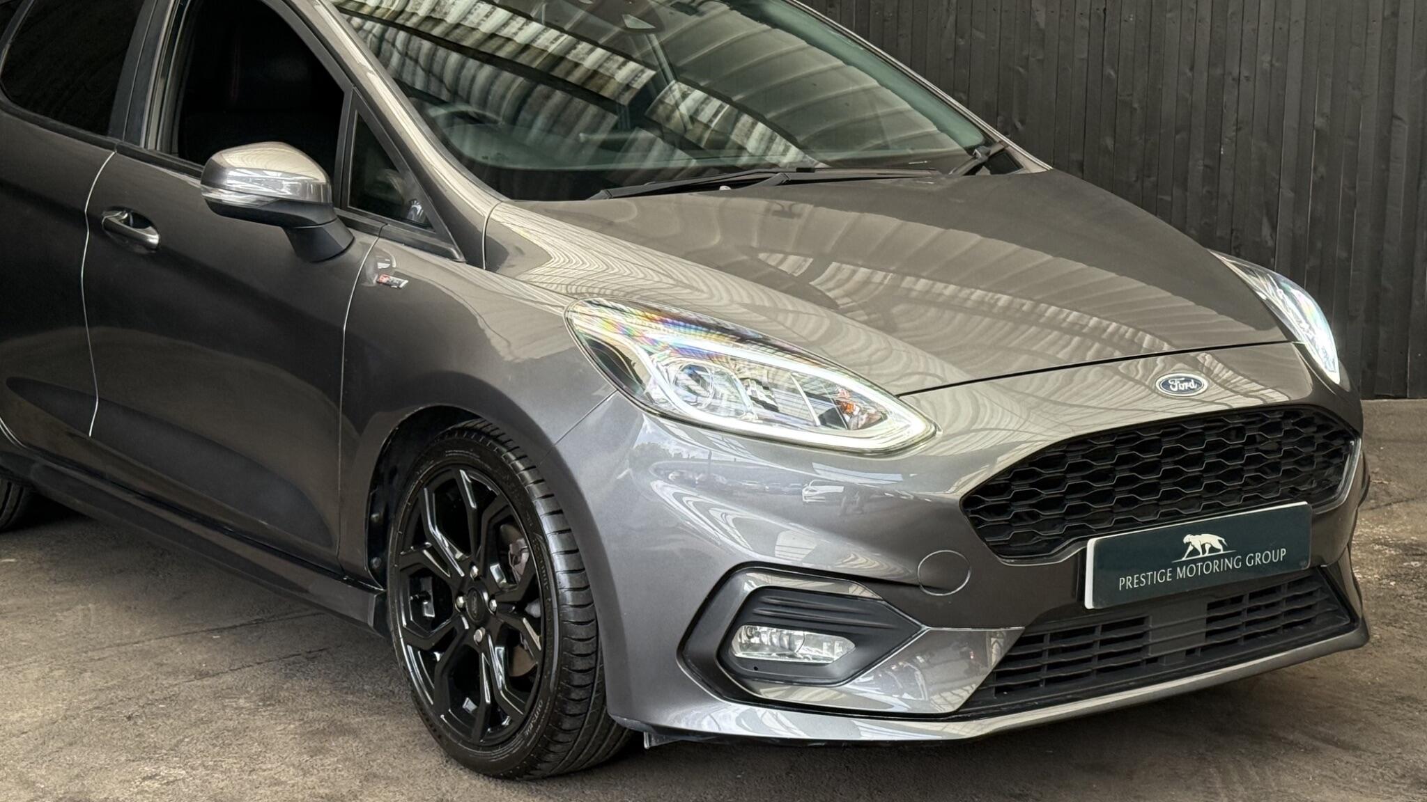 Ford Fiesta view 4