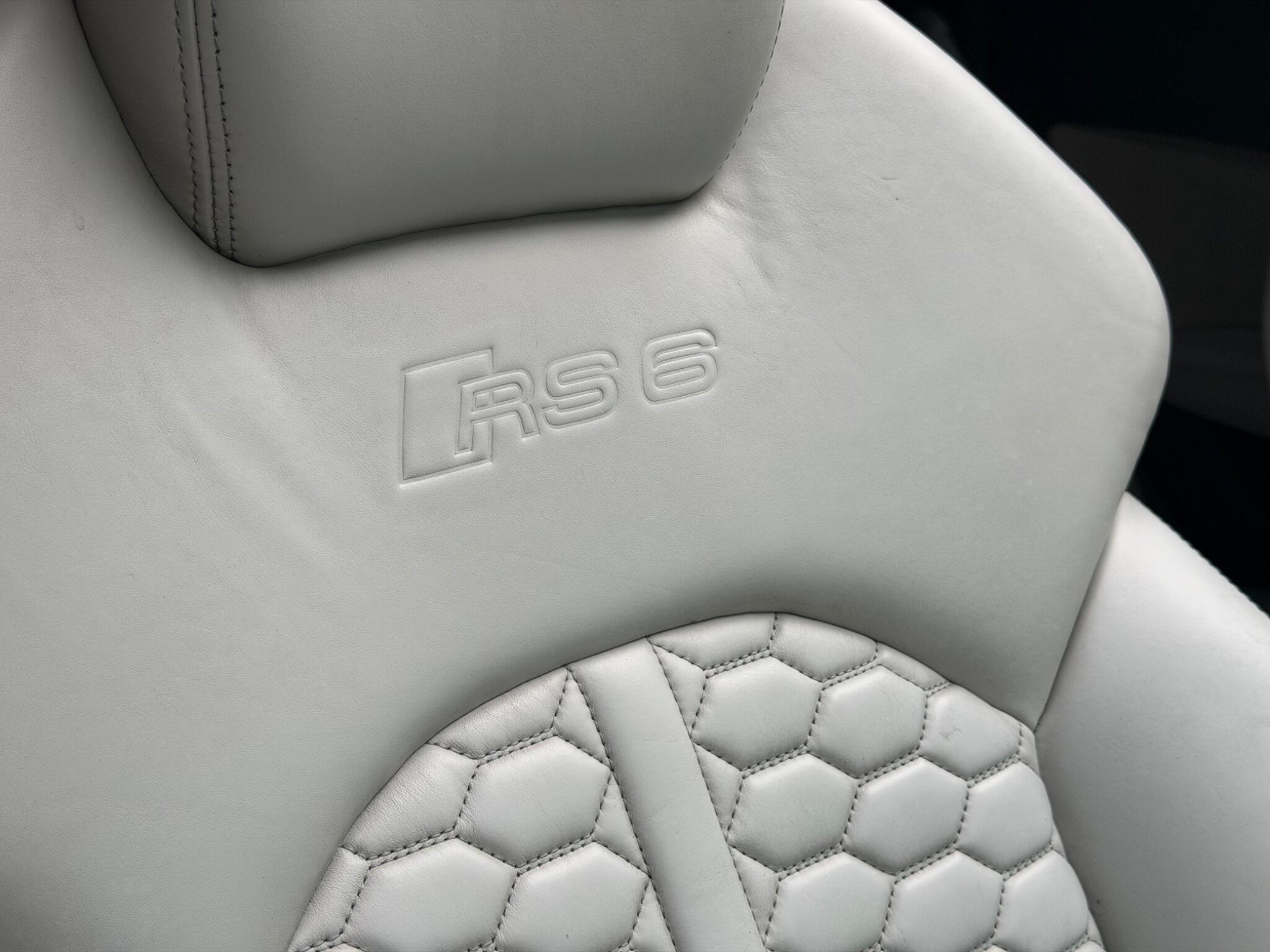 Audi RS6 view 58