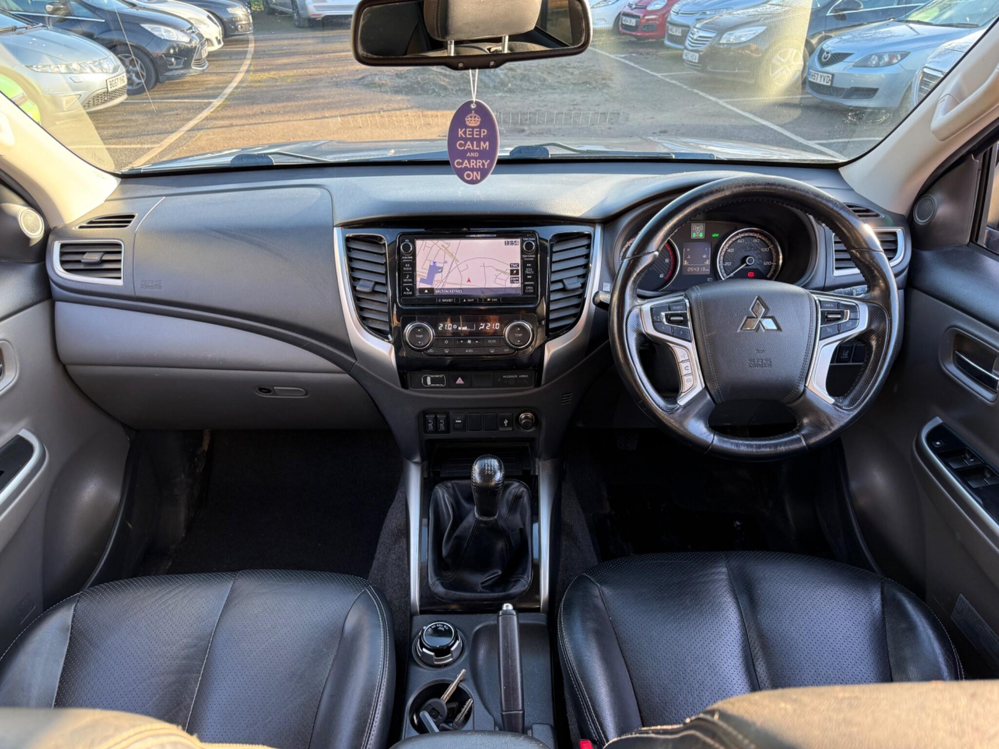 Mitsubishi L200 - Image 59