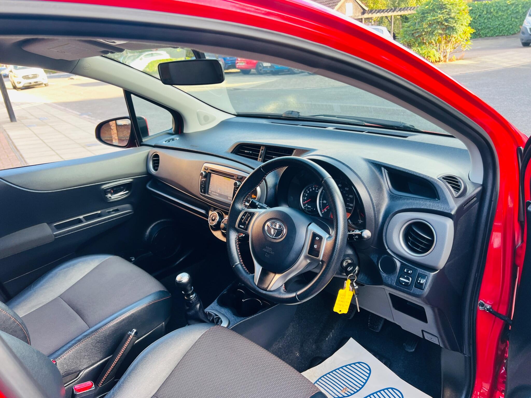 Toyota Yaris view 26