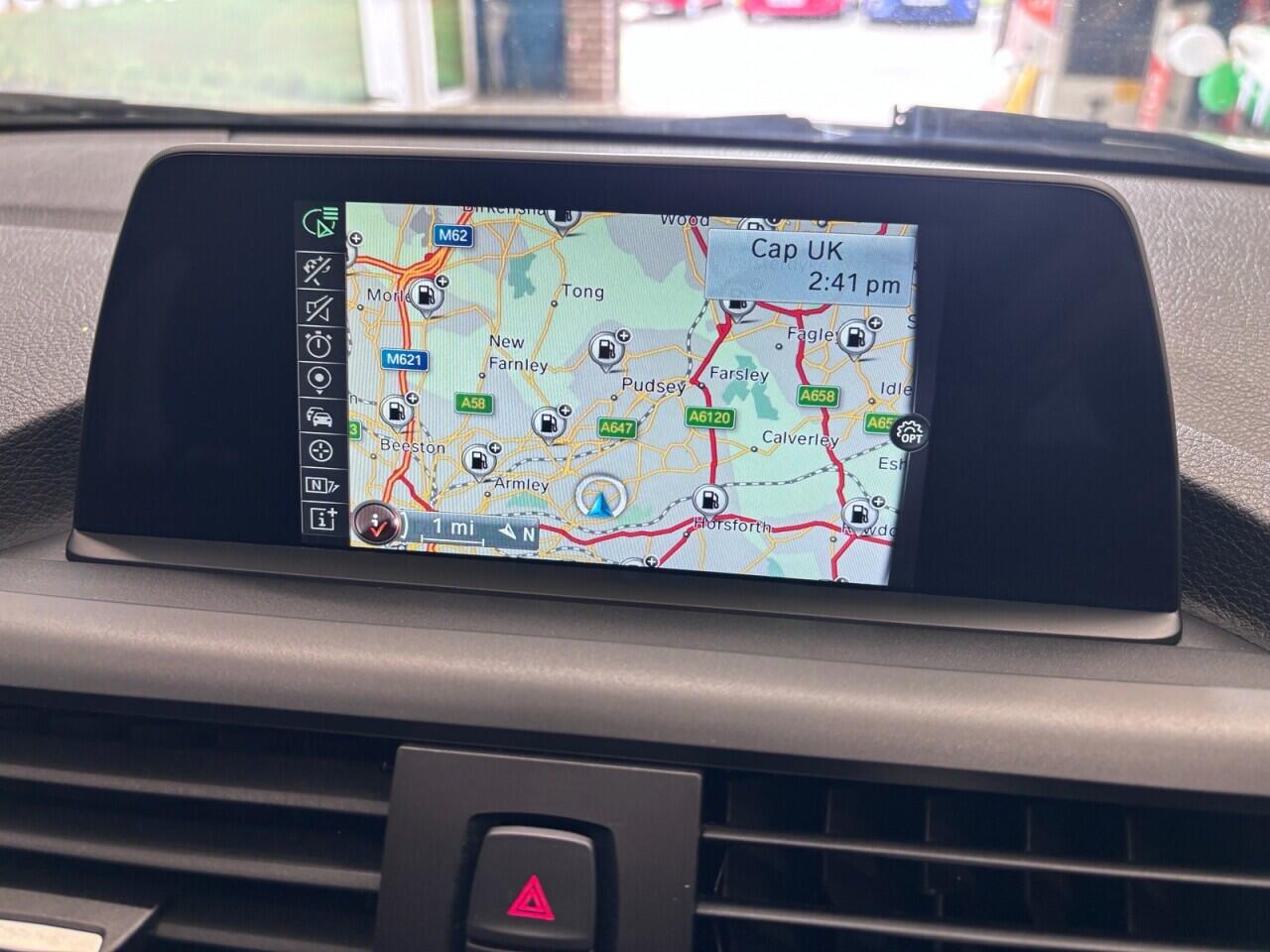 BMW 1 Series view 28