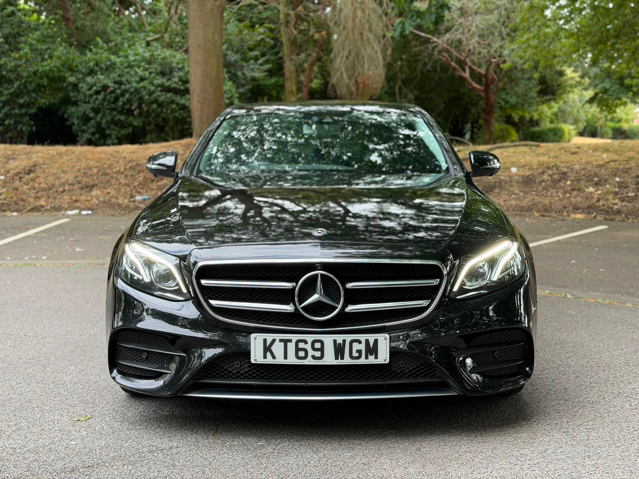 Mercedes-Benz E-Class view 9
