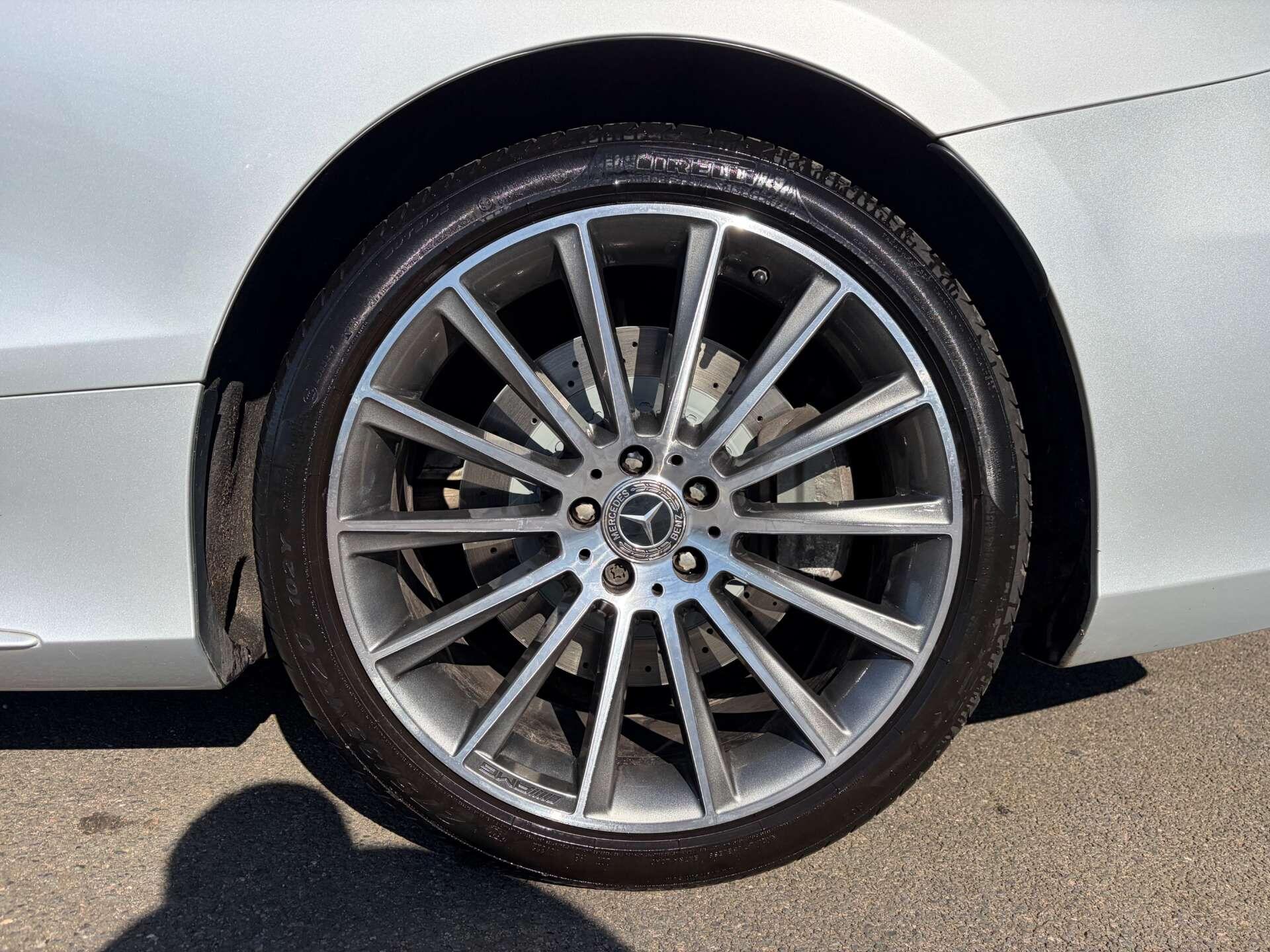 Mercedes-Benz S Class view 13