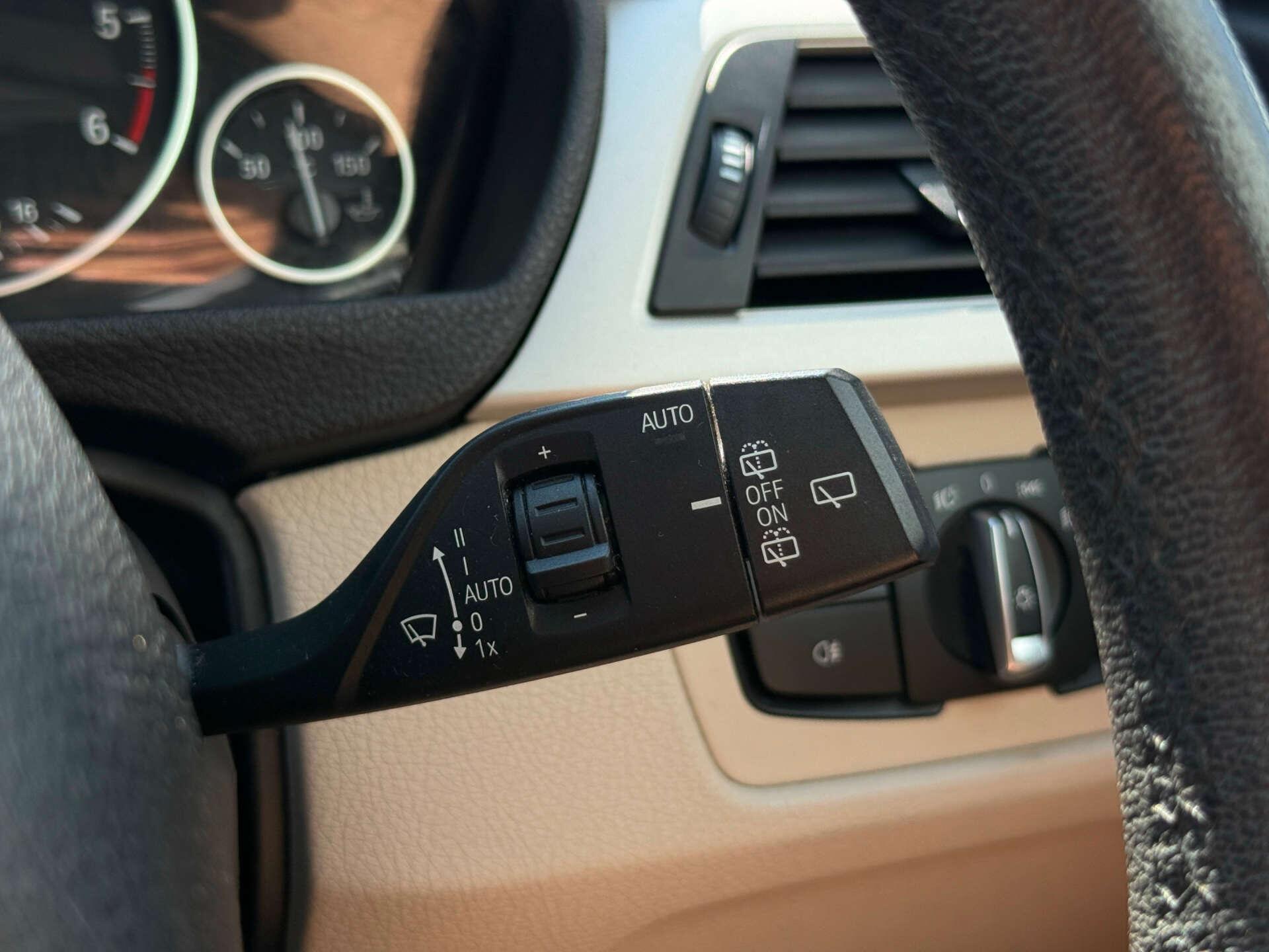BMW 3 Series view 48