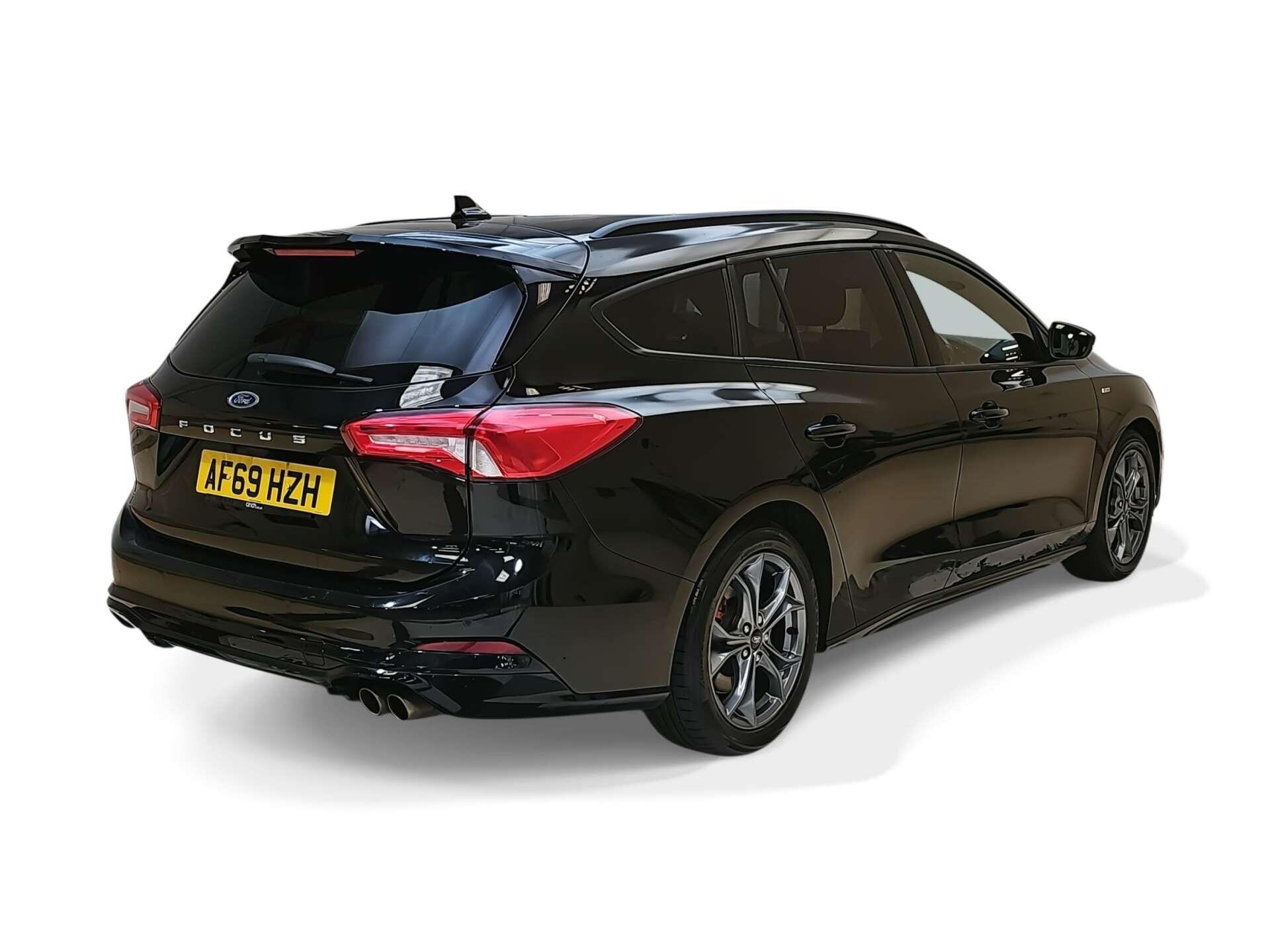 Ford Focus view 2