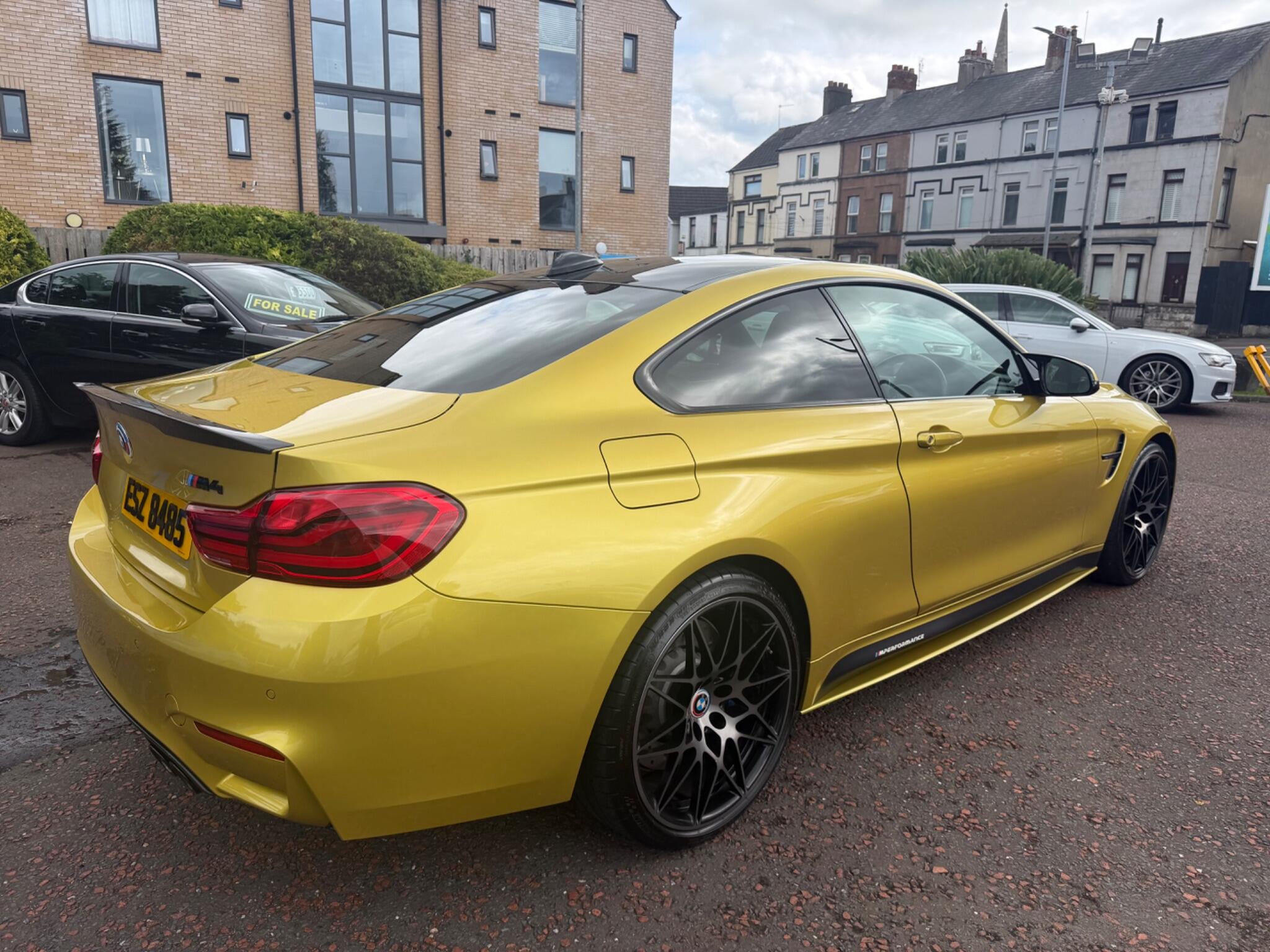 BMW M4 view 10
