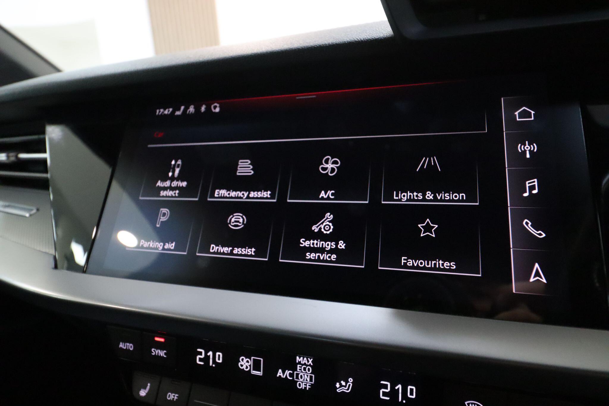Audi A3 view 26