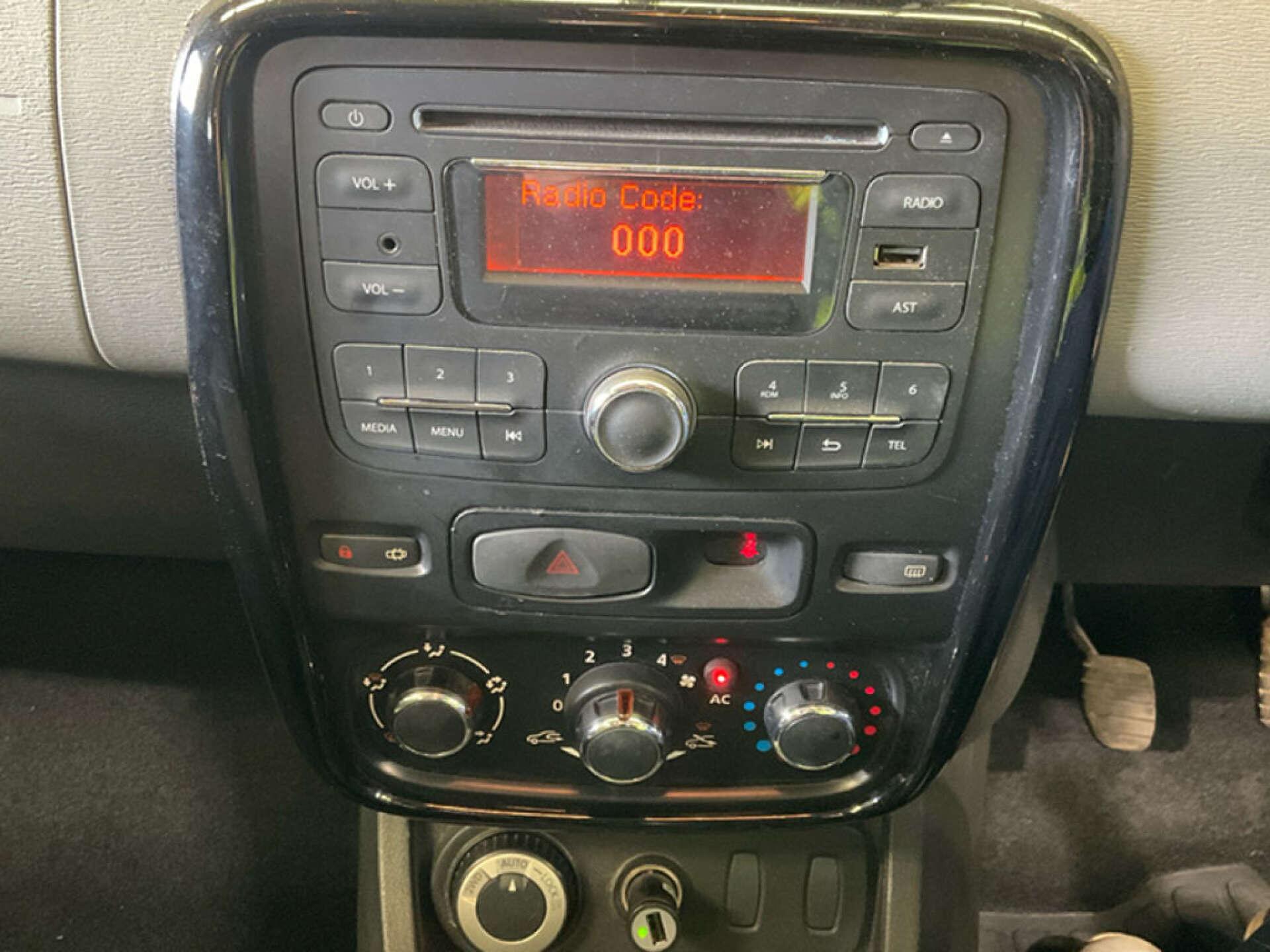 Dacia Duster view 2