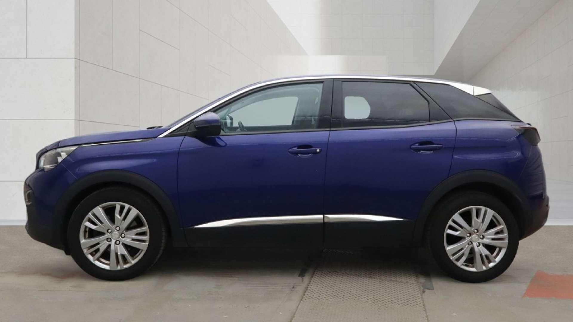 Peugeot 3008 view 7