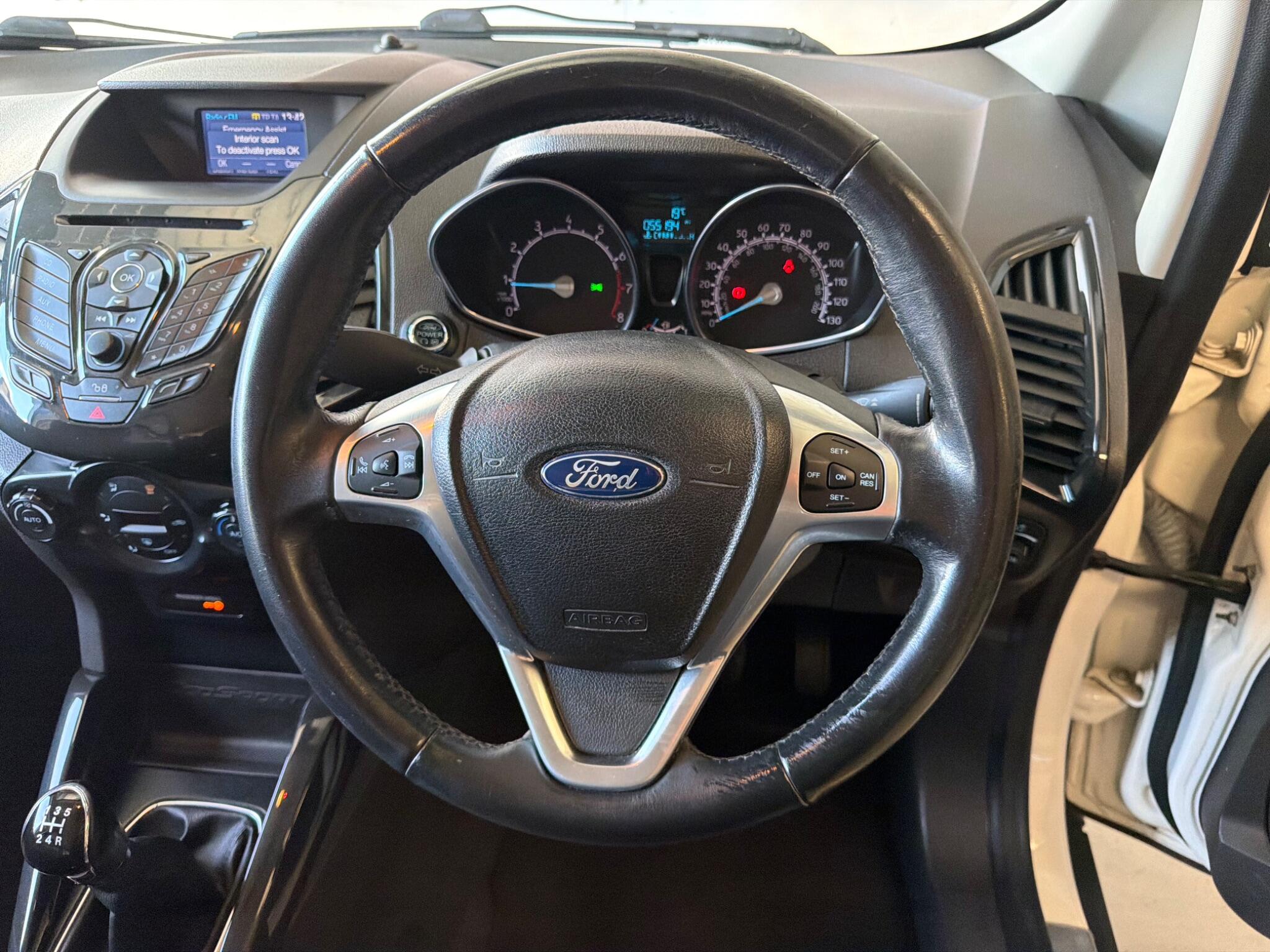 Ford Ecosport view 33