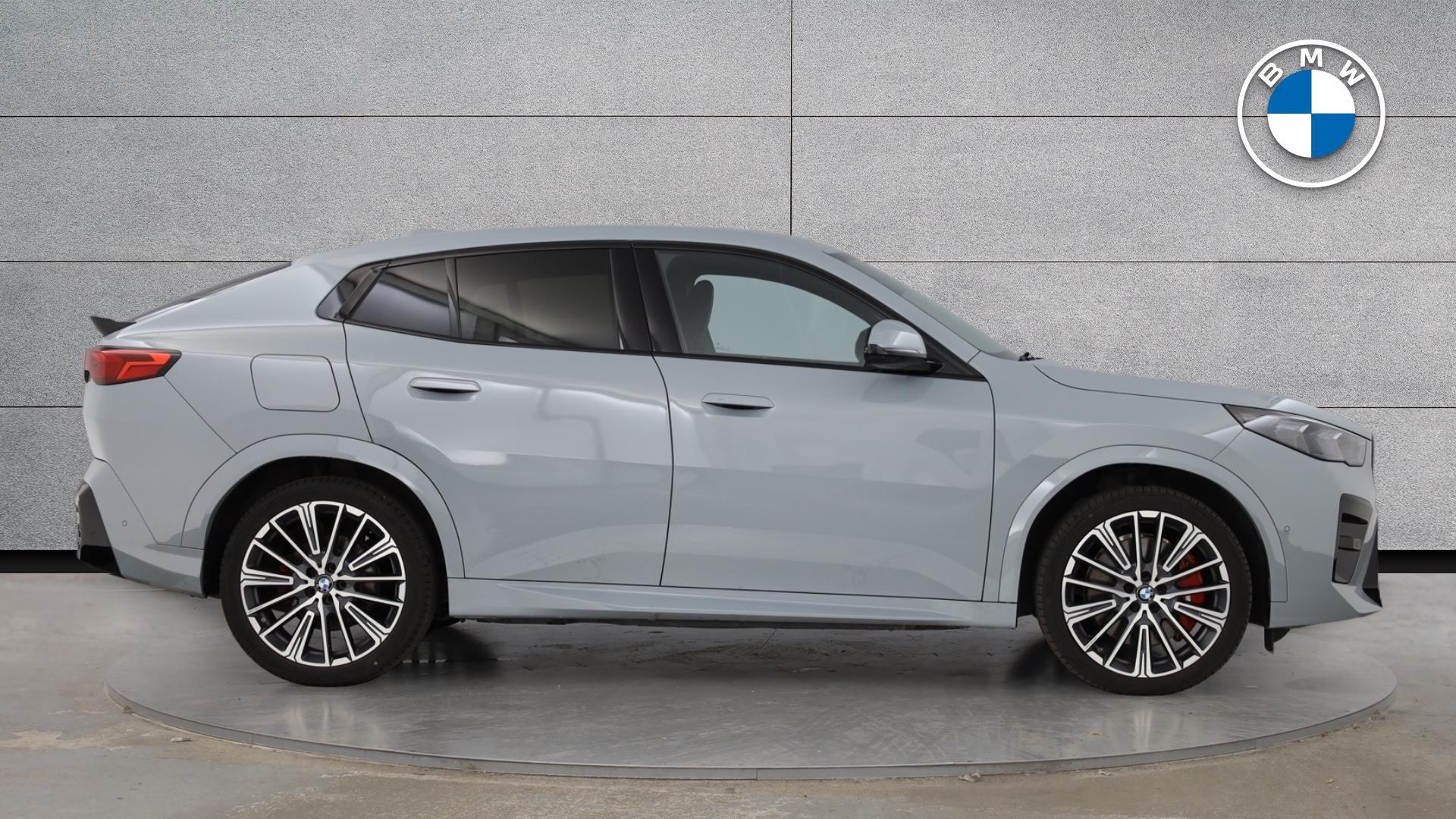BMW iX2 view 3
