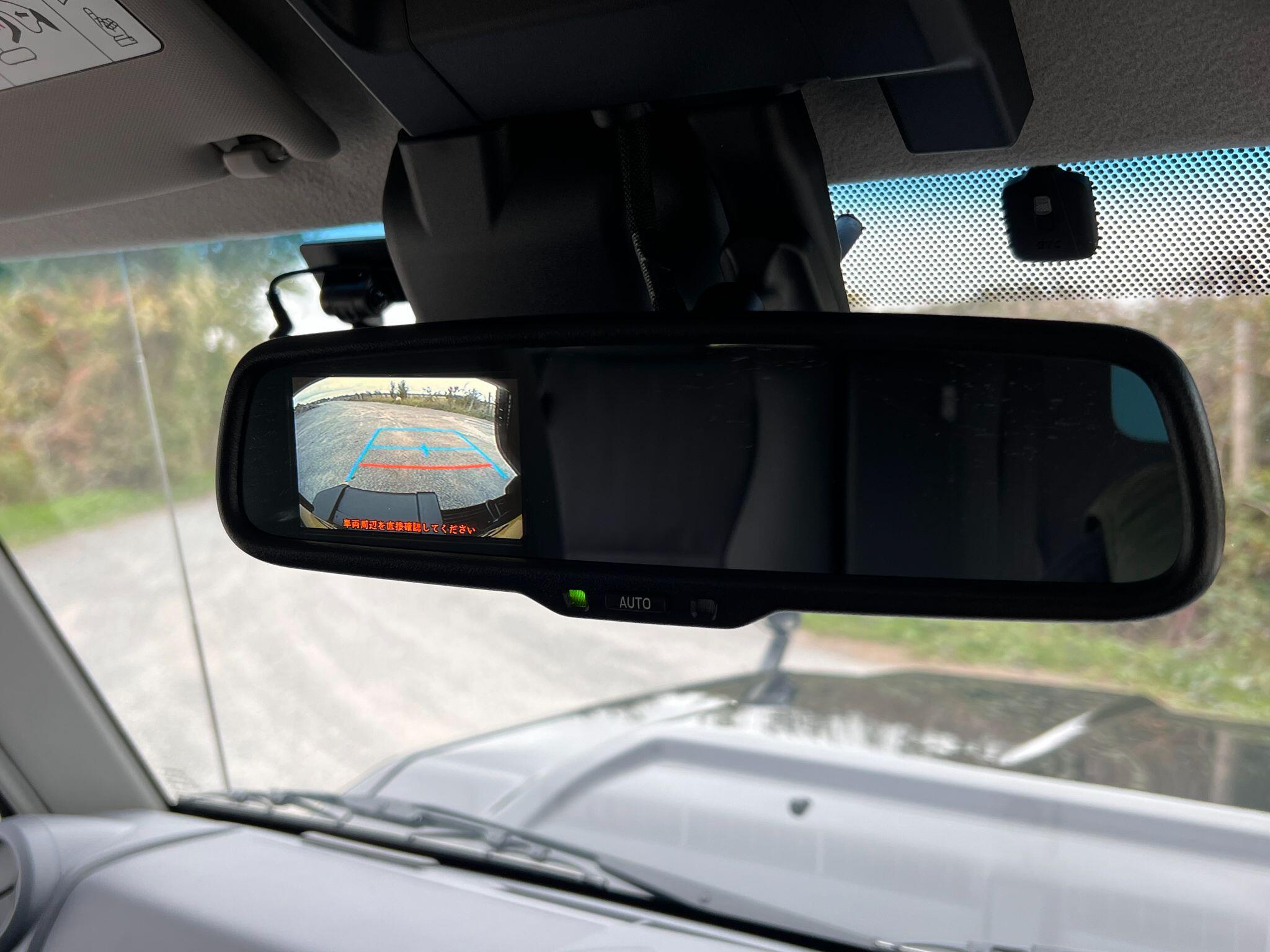 Toyota Land Cruiser view 38
