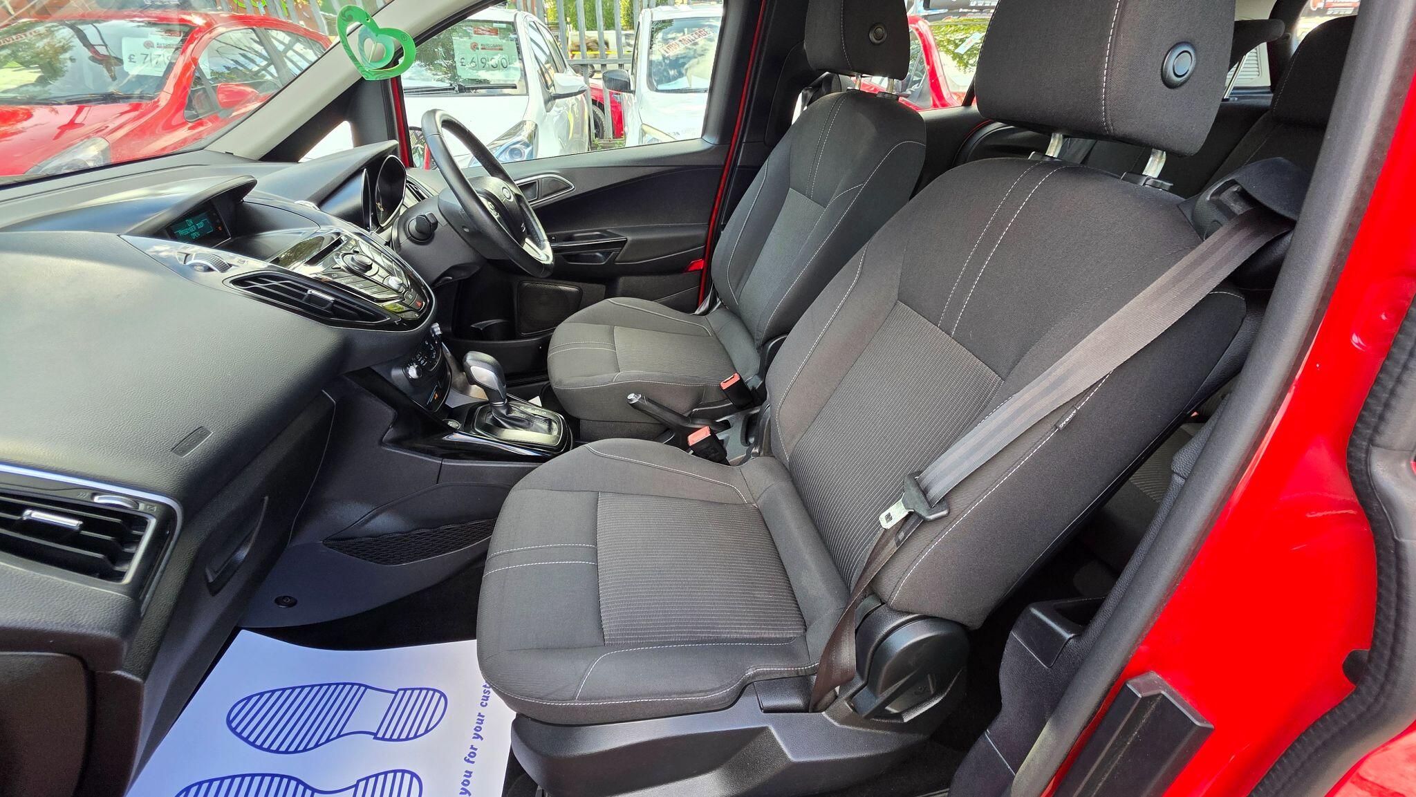Ford B-Max view 29