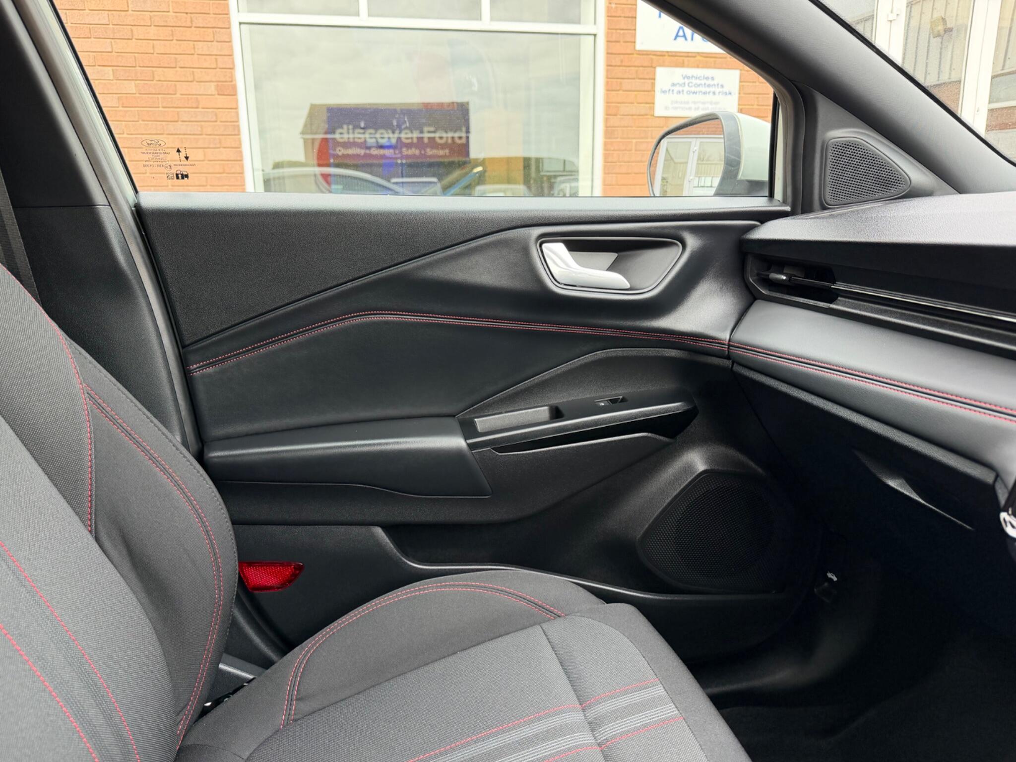 Ford Puma view 76