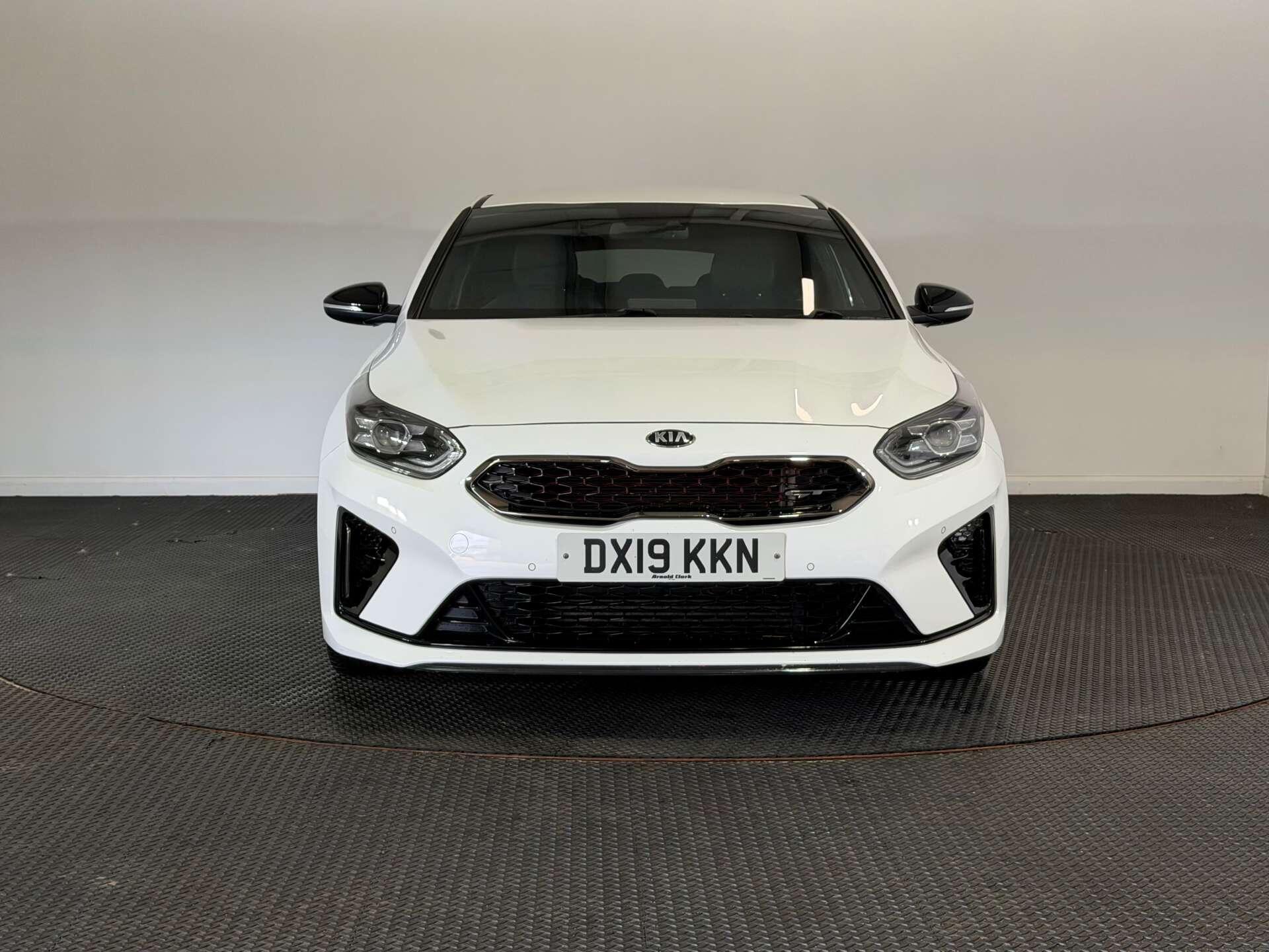 Kia Proceed view 2