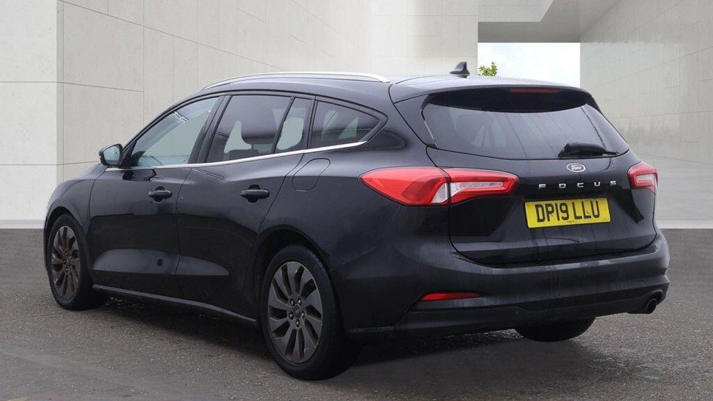 Ford Focus view 7