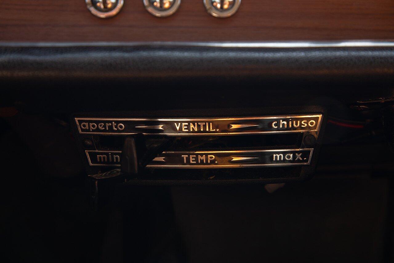 Alfa Romeo Giulia view 22