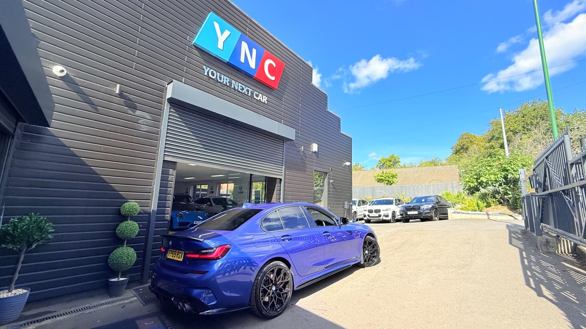 BMW 3 Series view 7