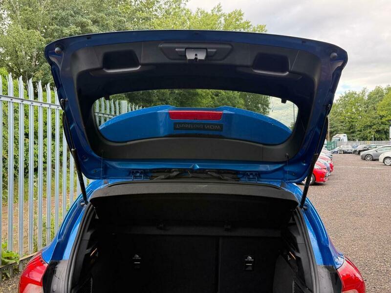 2018 Ford Focus image 46