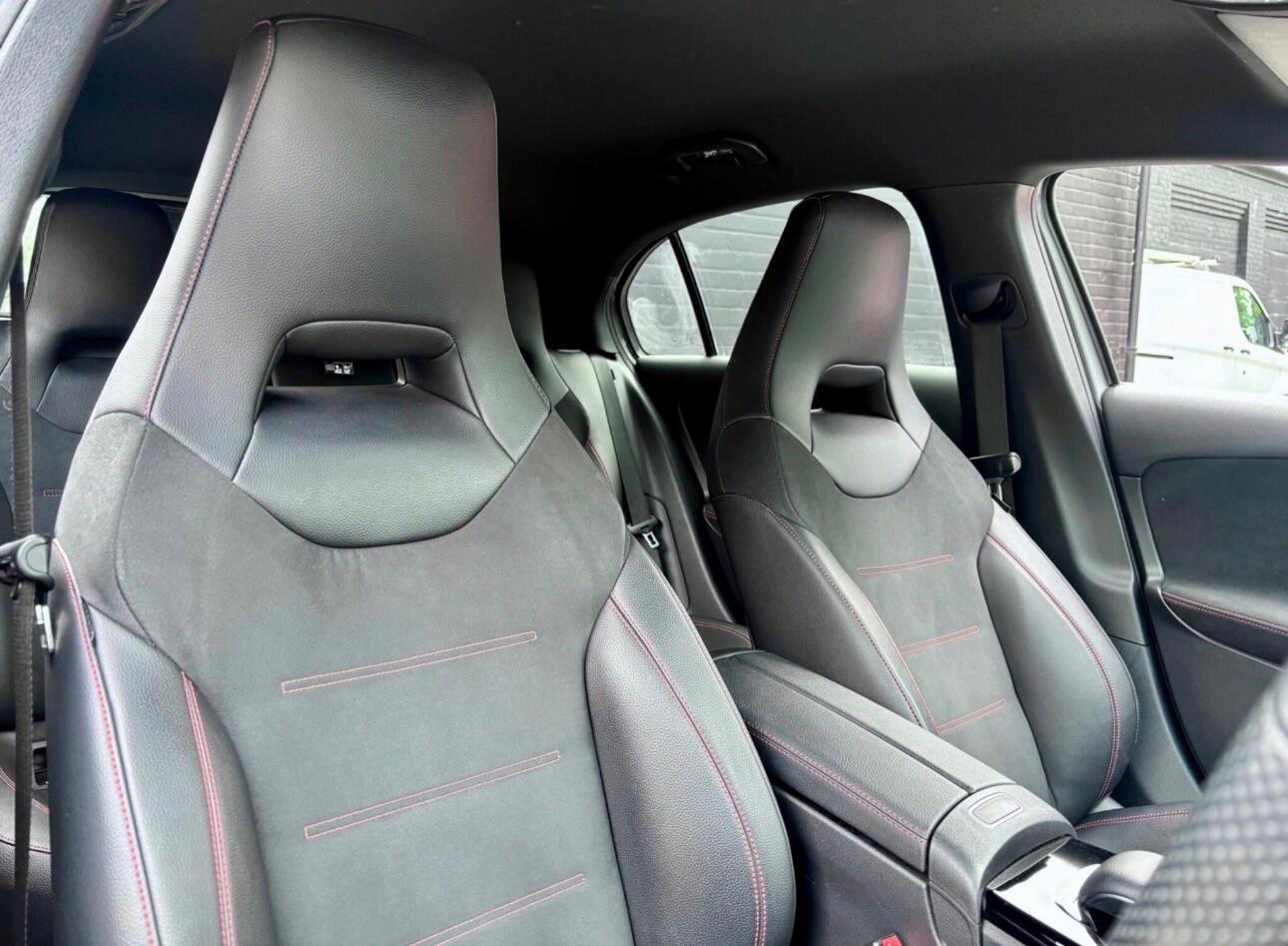 Mercedes-Benz A-Class view 28