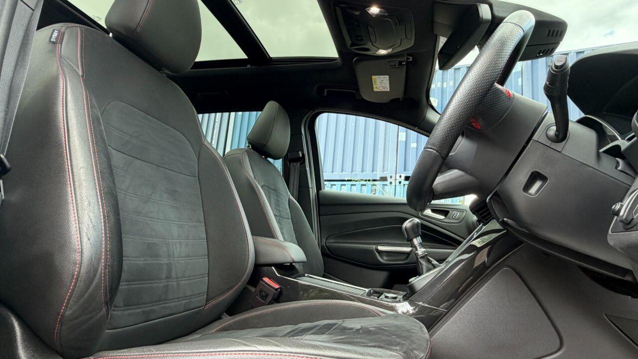 Ford Kuga view 11