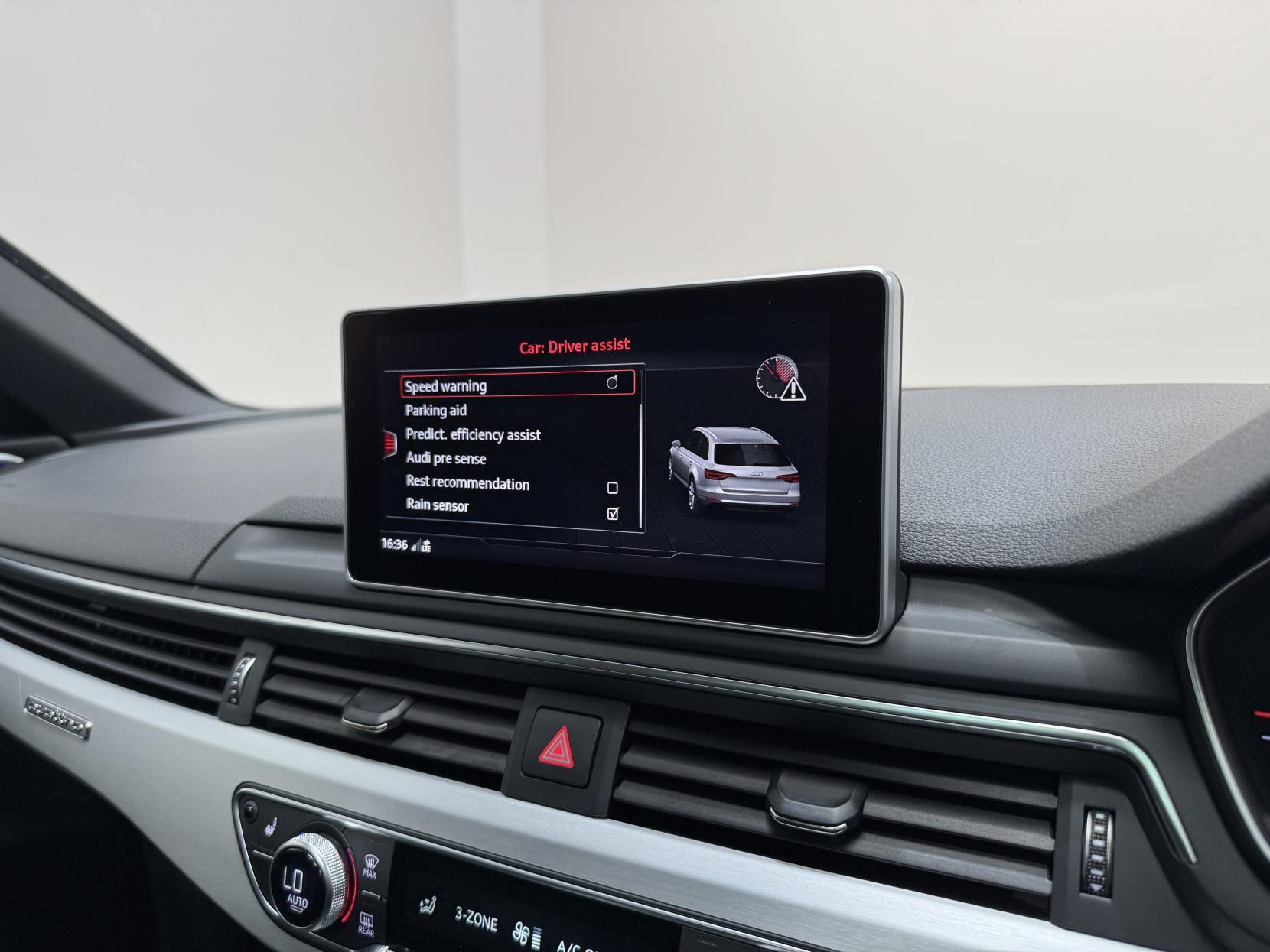 Audi S4 Avant view 33
