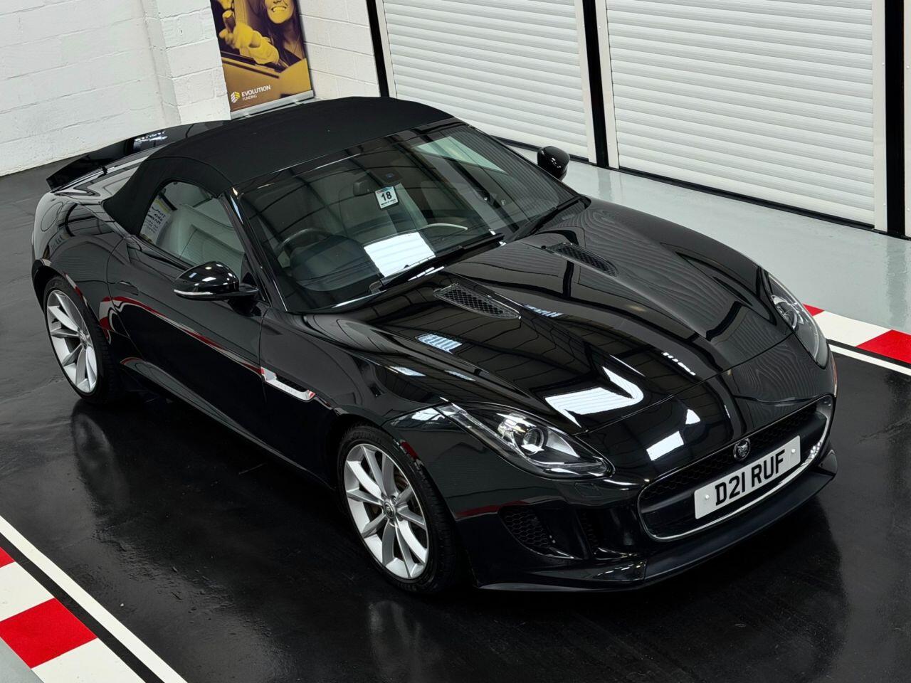 Jaguar F-Type view 4